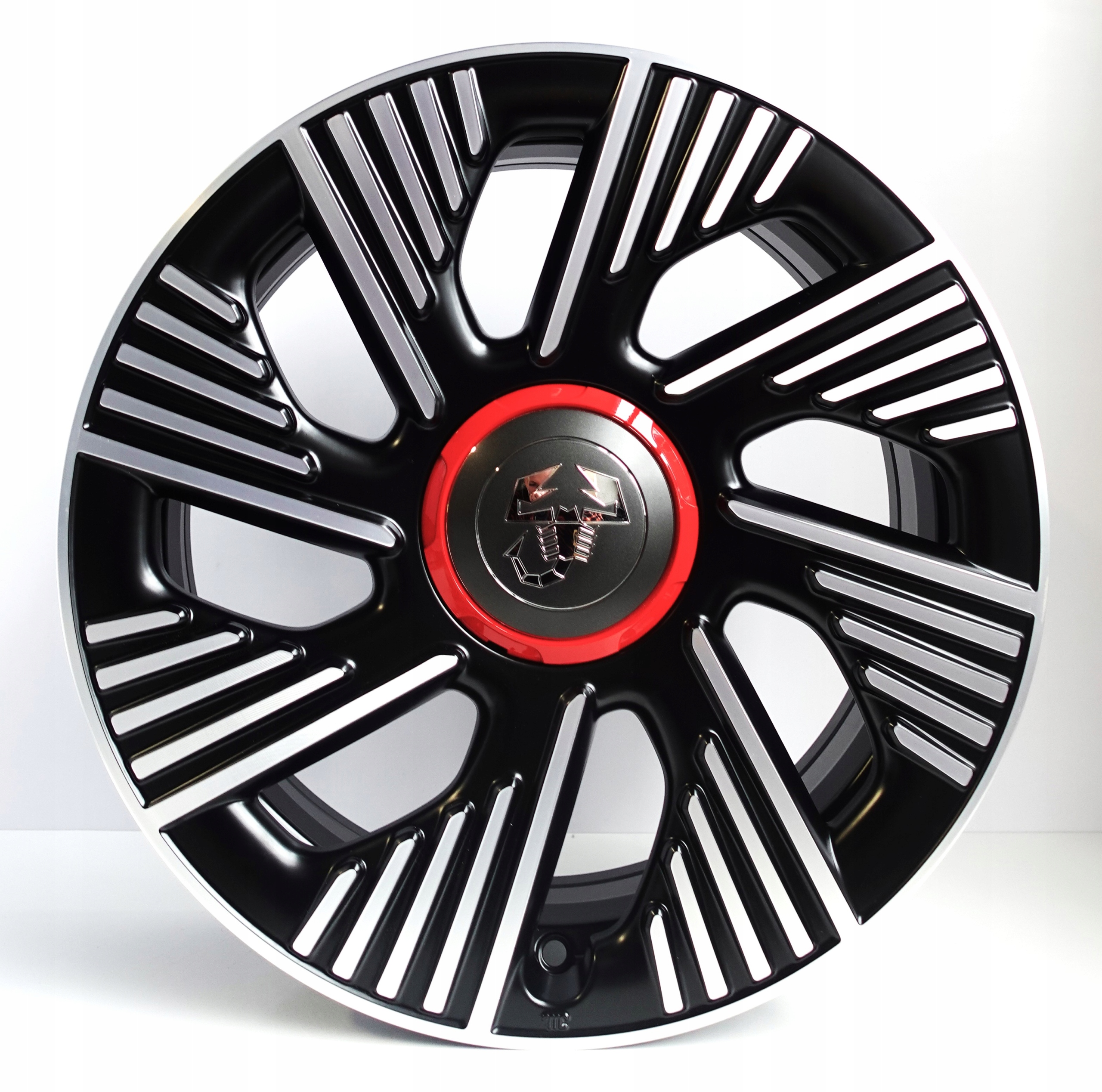 ABARTH FELGI ALUMINIOWE FIAT PANDA 500E 6.5" x 17" 4x98 ET 41 50290268 NOWE