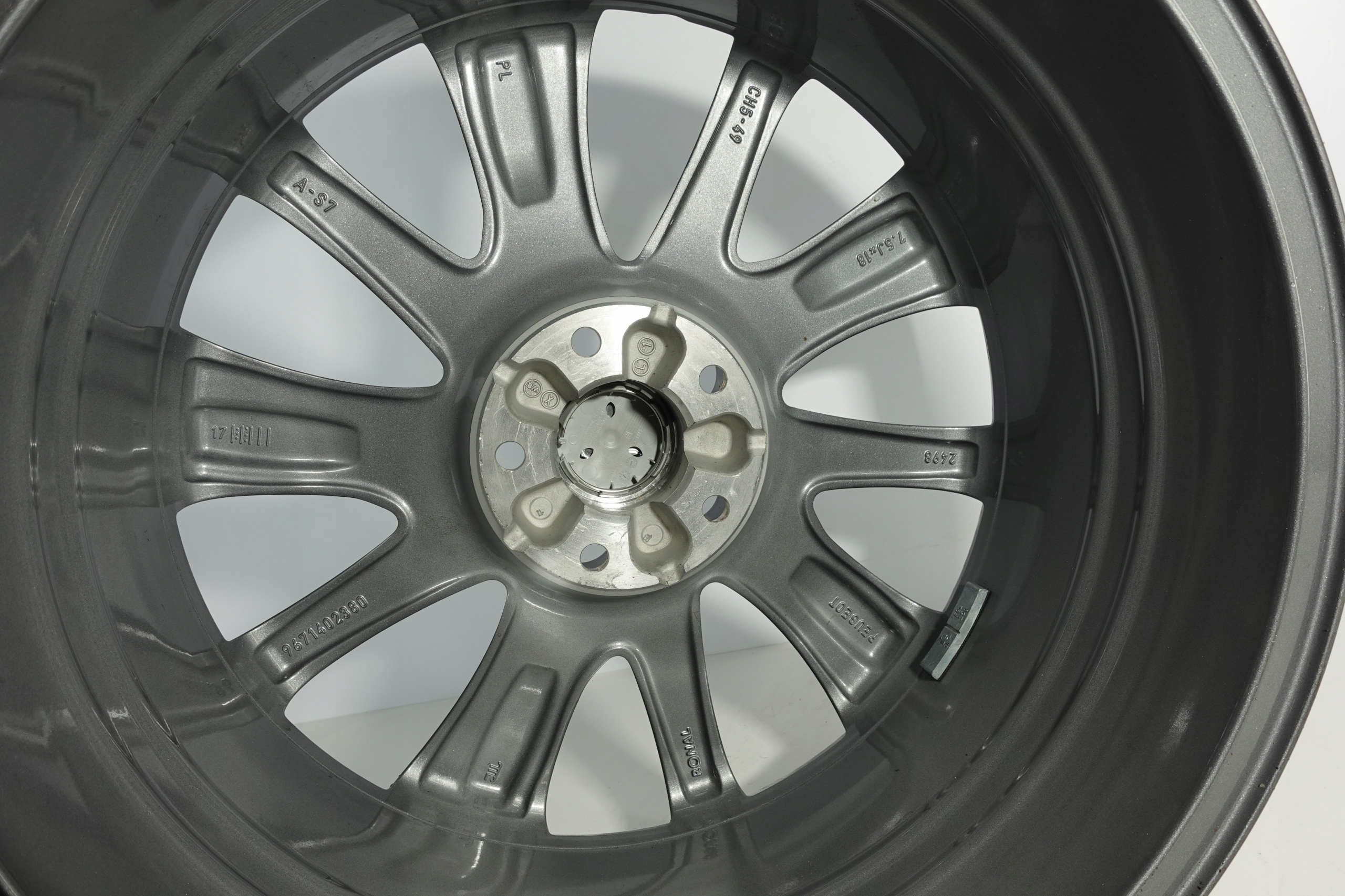 Felgi aluminiowe Peugeot oryginalne 7.5" 18" 5x108 ET 49