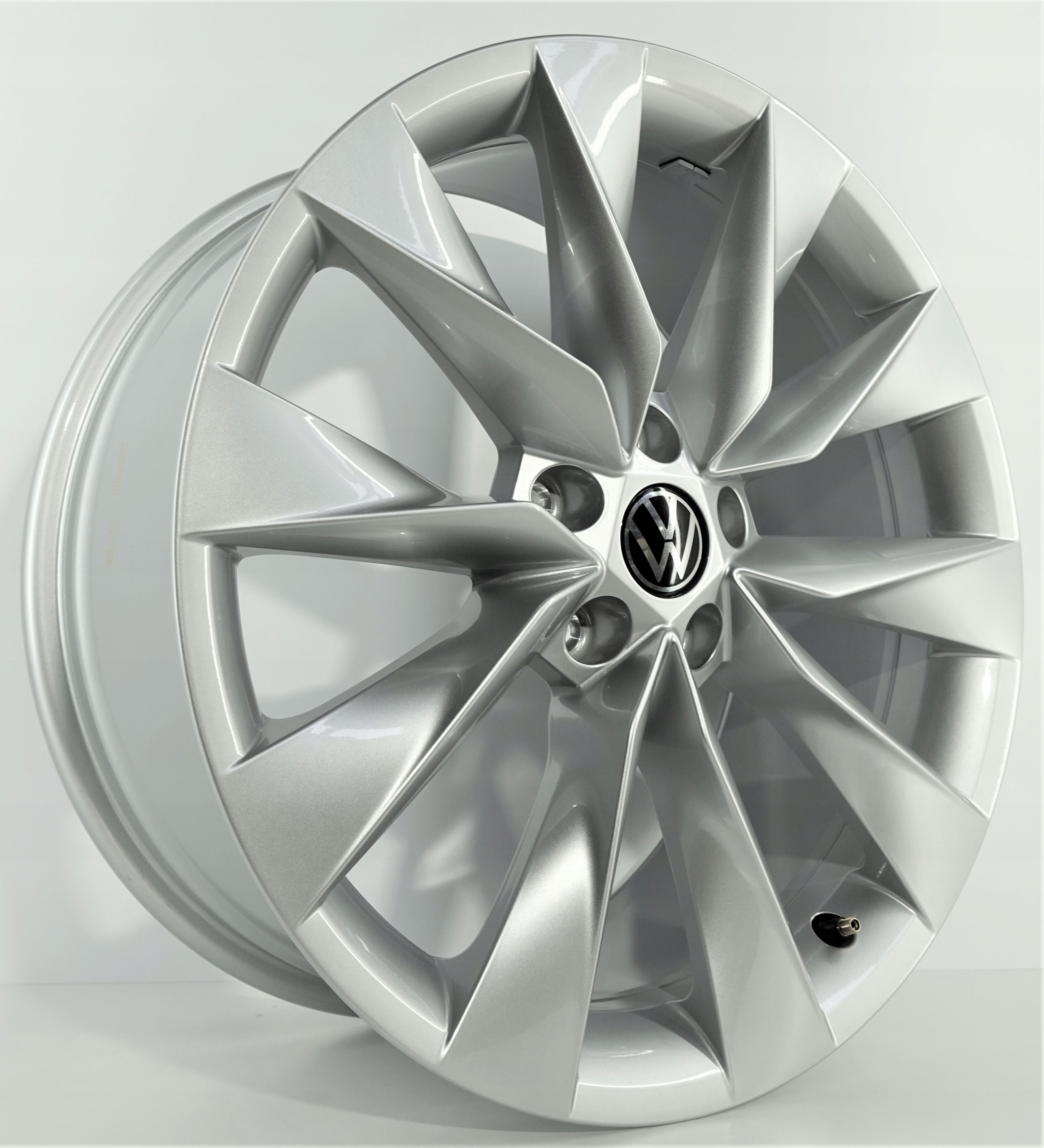 VOLKSWAGEN felgi 8x19 ET45 5x112 5LA601025