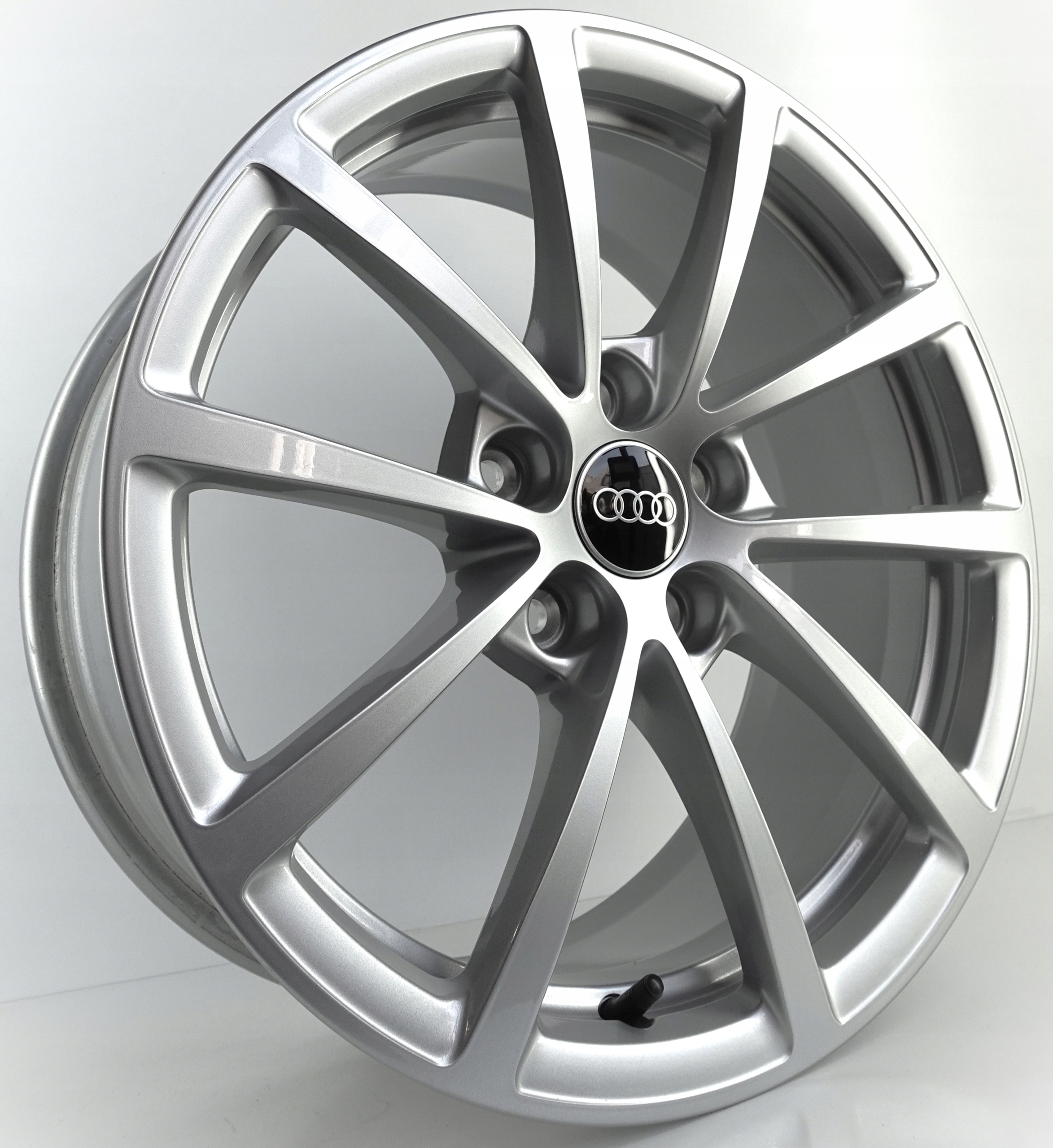 FELGI ALUMINIOWE AUDI OE 4k0601025 7.5" x 17" 5x112 ET 36 ORYGINALNE