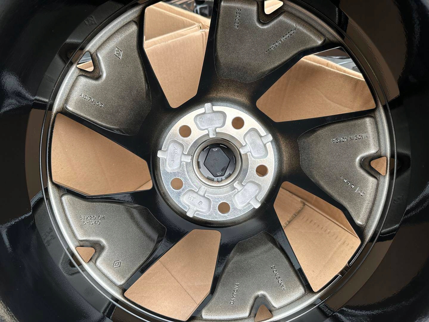 KOŁA LETNIE RENAULT AUSTRAL 20" 5x114,3 235/45R20 MICHELIN PRIMACY 4 S1