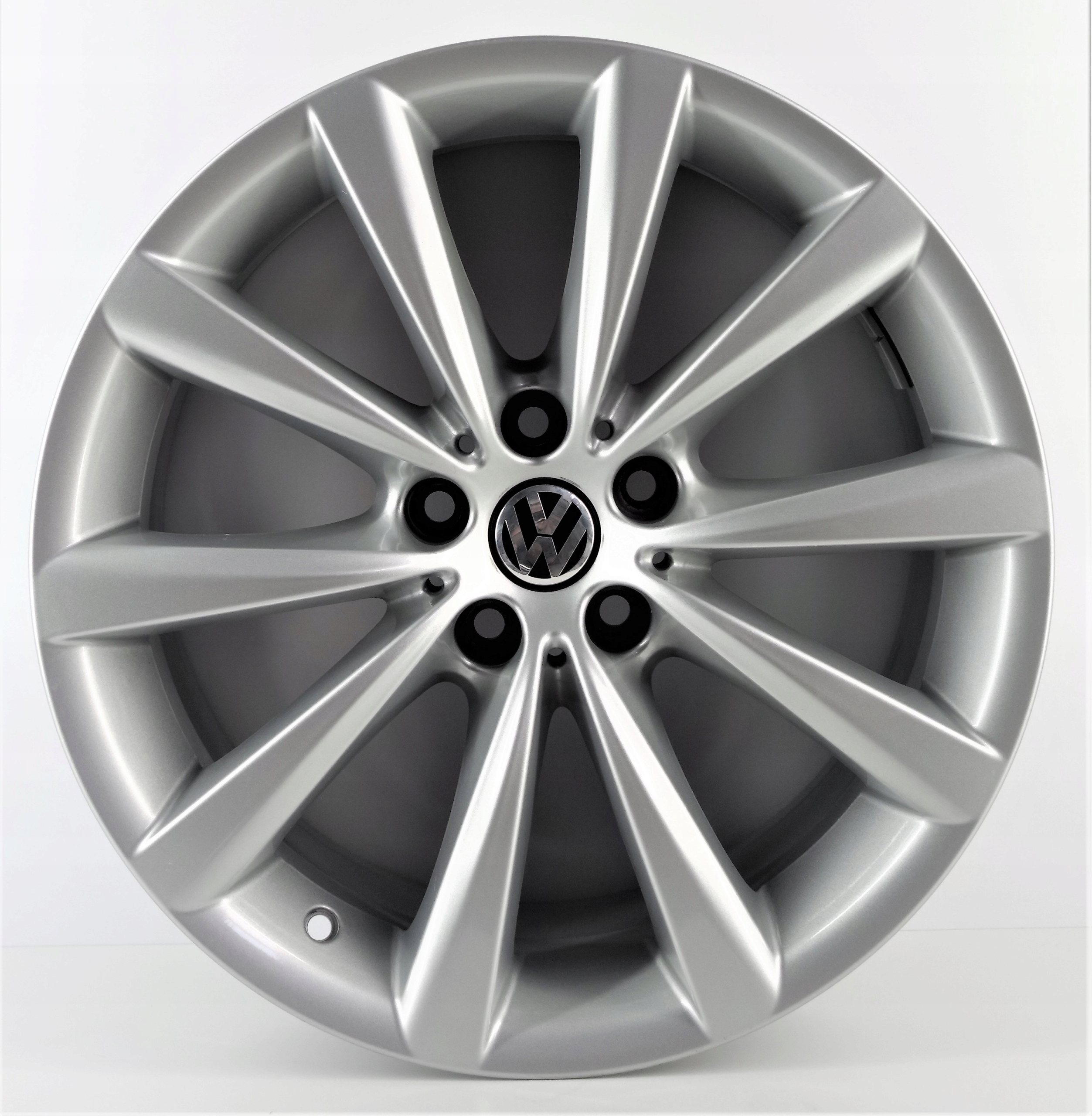 18" 5x112 VOLKSWAGEN FELGI ALUMINIOWE 8JET 30