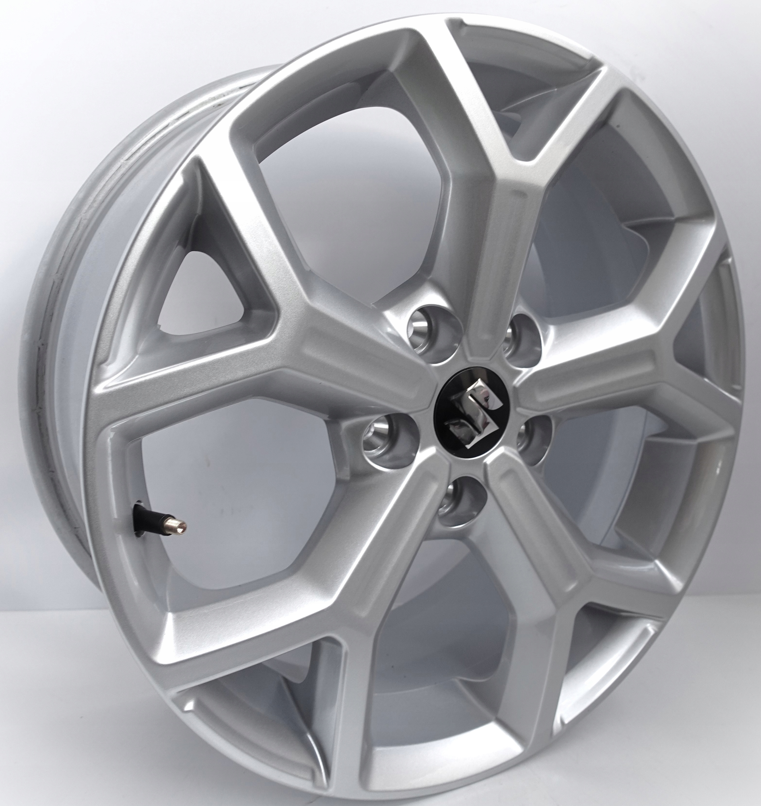 Felgi aluminiowe SUZUKI Renault Kadjar Scenic III Talisman 17" 5x114.3 7J