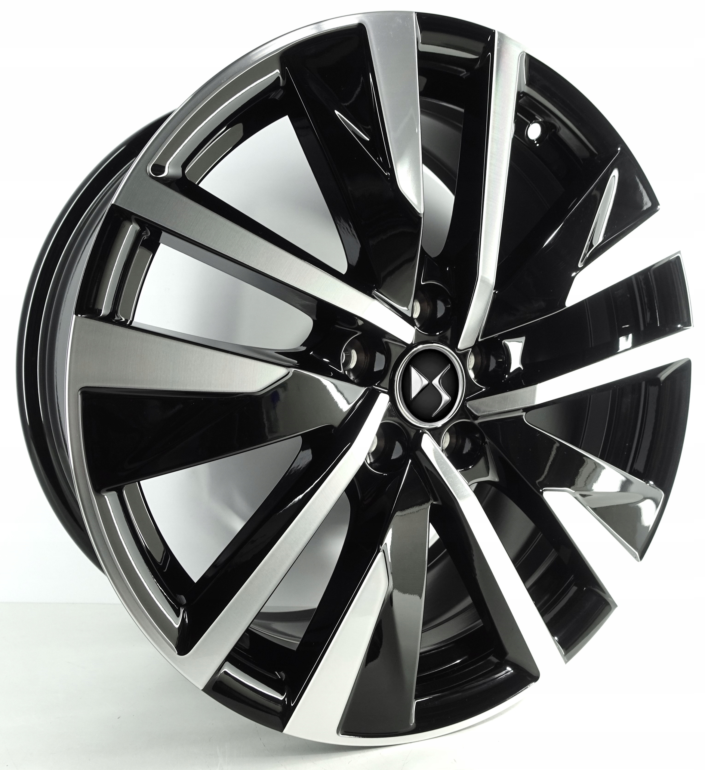 DS 9814118277 8.0" x 18" 5x108 ET 44 FELGI ORYGINALNE