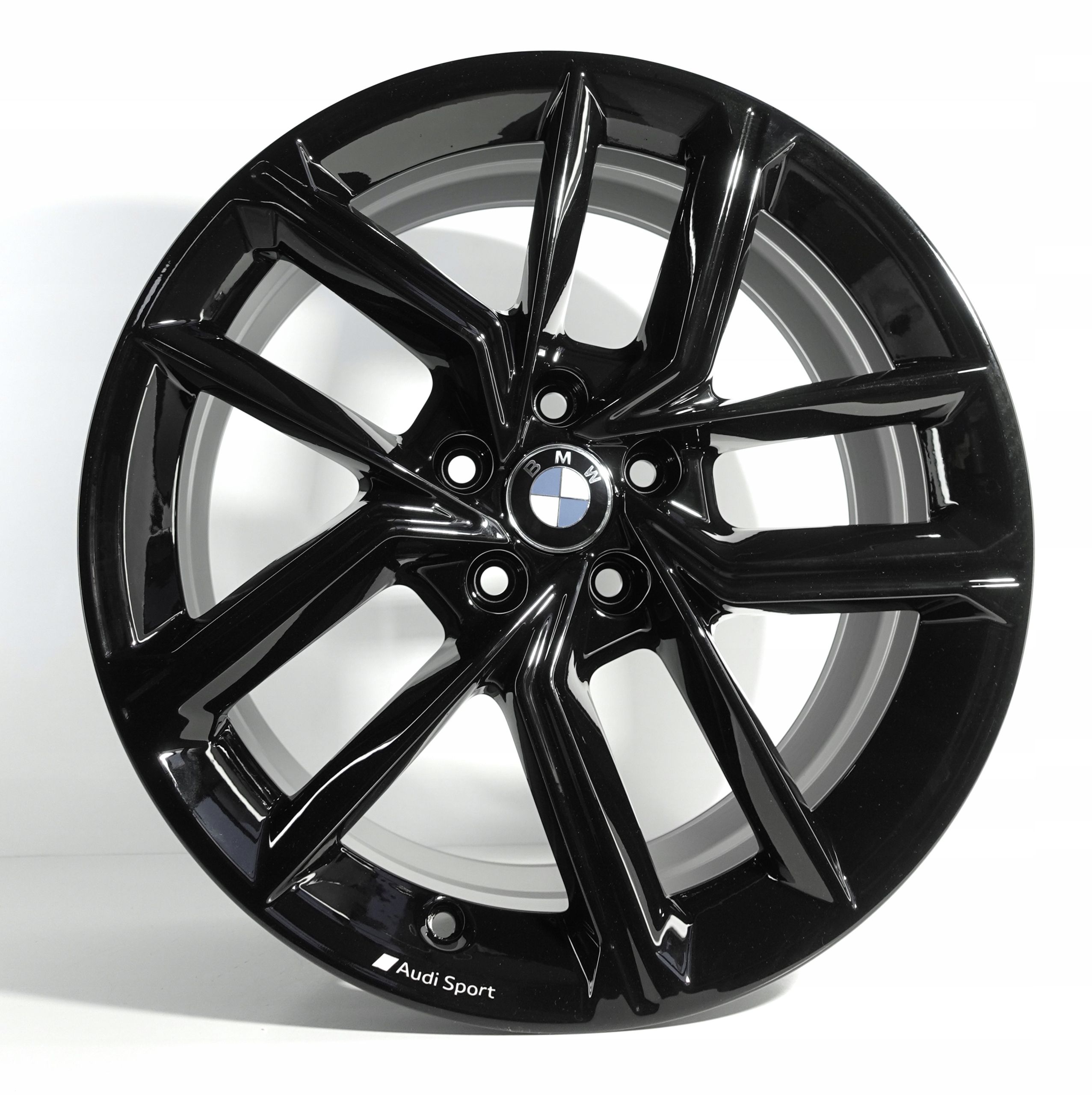 FELGI ALUMINIOWE NOWE BMW 5 OE 2025 18" 5x112 8J ET 29 8W0601025FL