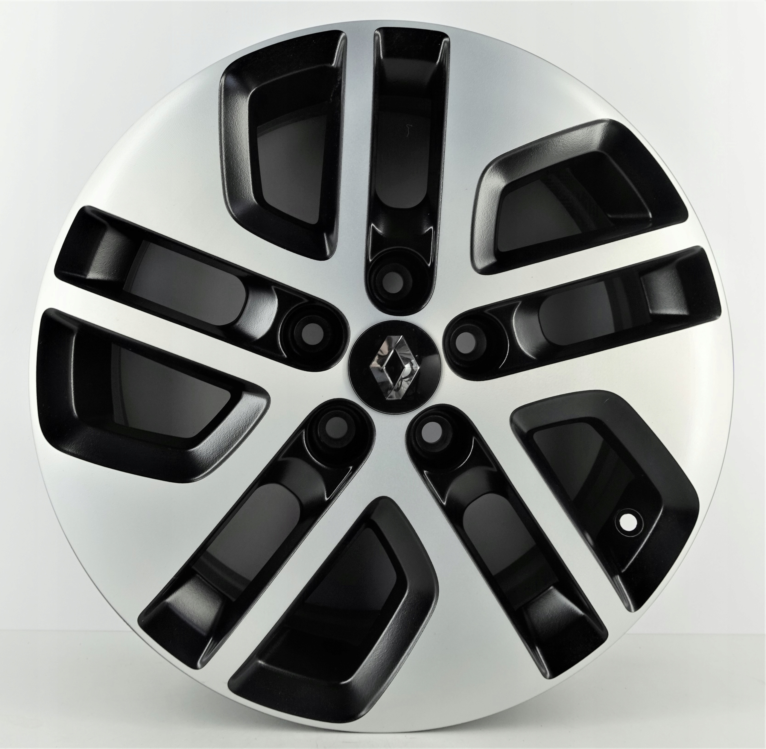 felgi aluminiowe Renault Trafic 17" 5x114,3