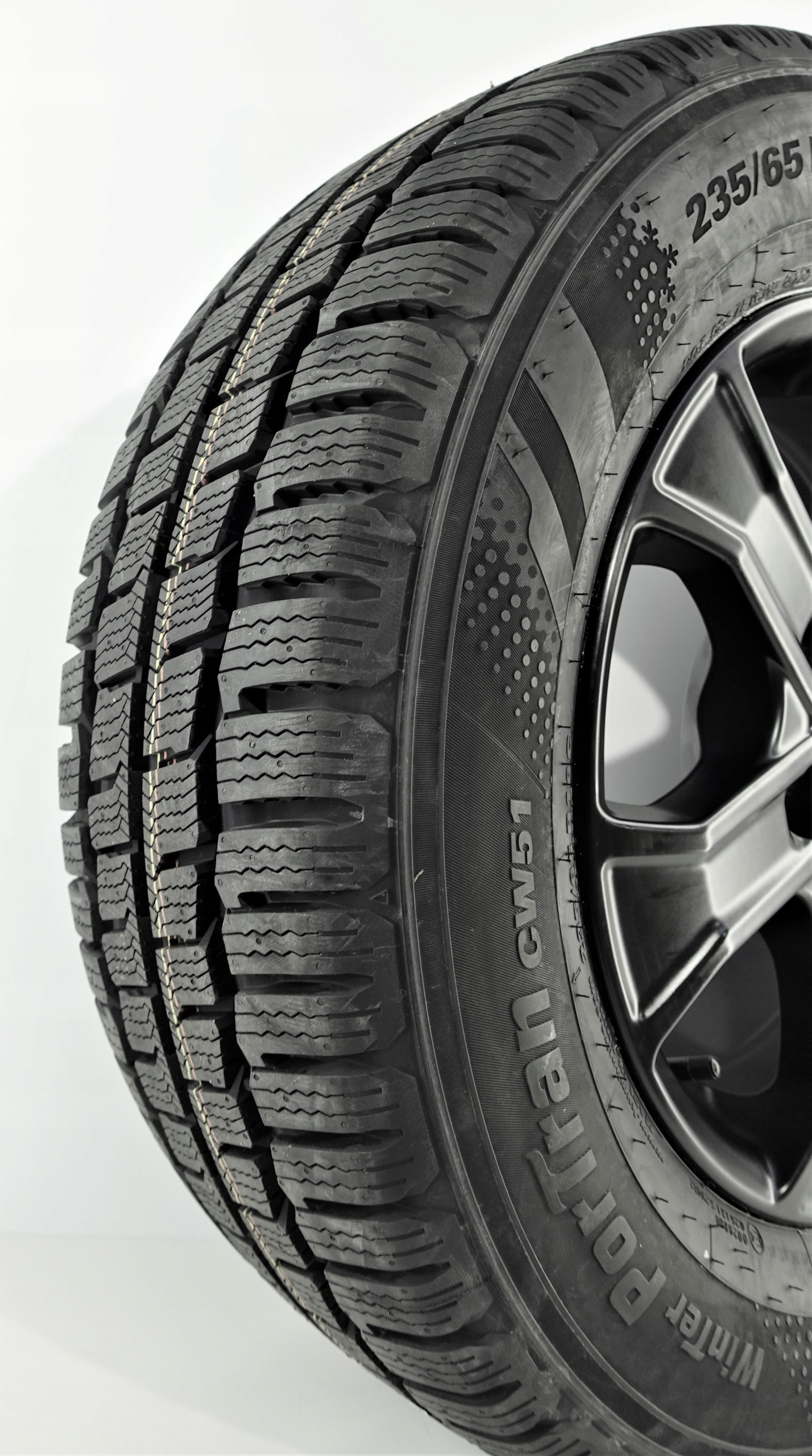 Mercedes Sprinter Koła Zimowe 16'' 6x130 Kumho