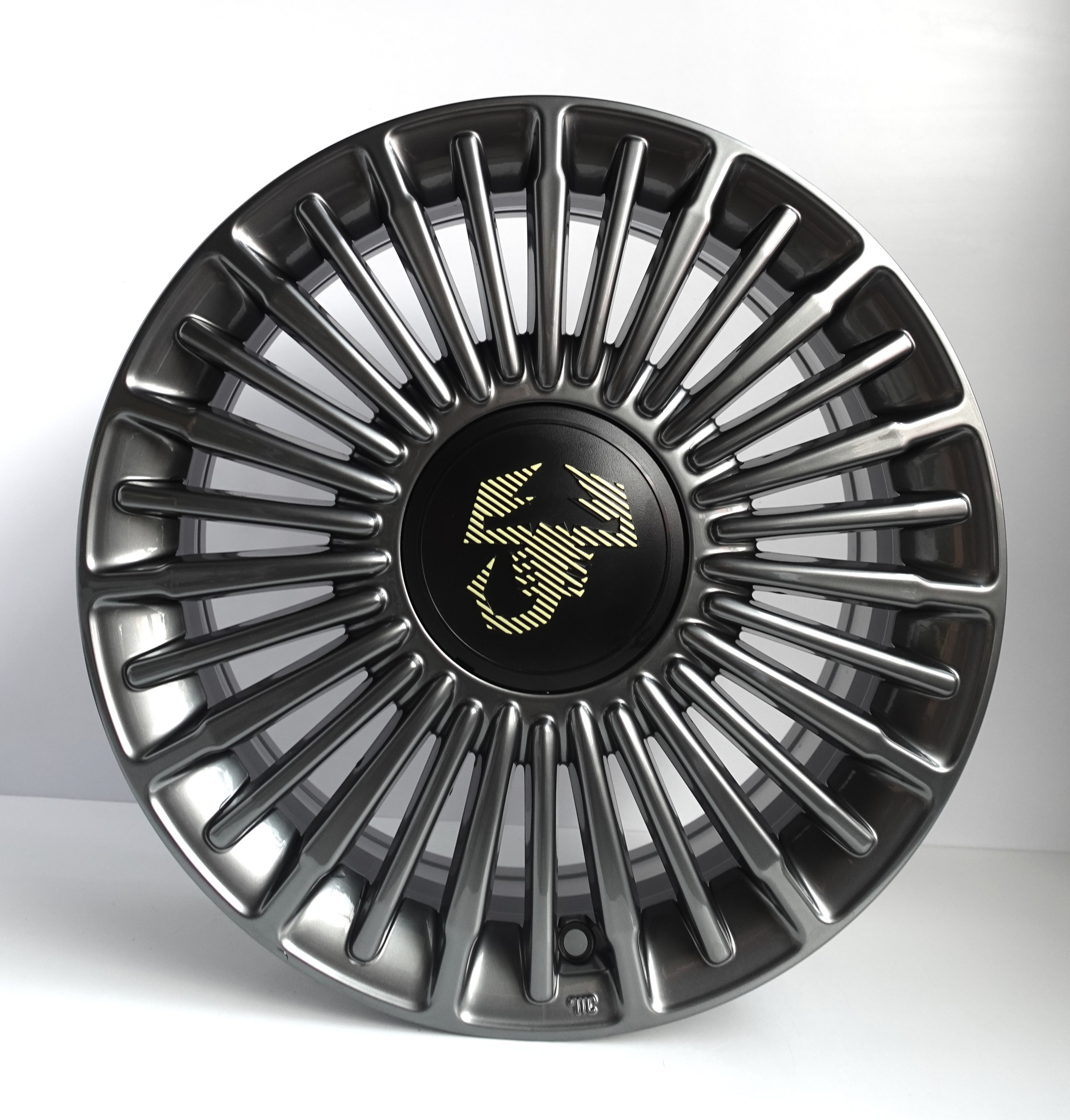 FIAT 500 FELGI ALUMINIOWE ABARTH 50290267 6.0" x 16" 4x98 ET 41 ORYGINALNE