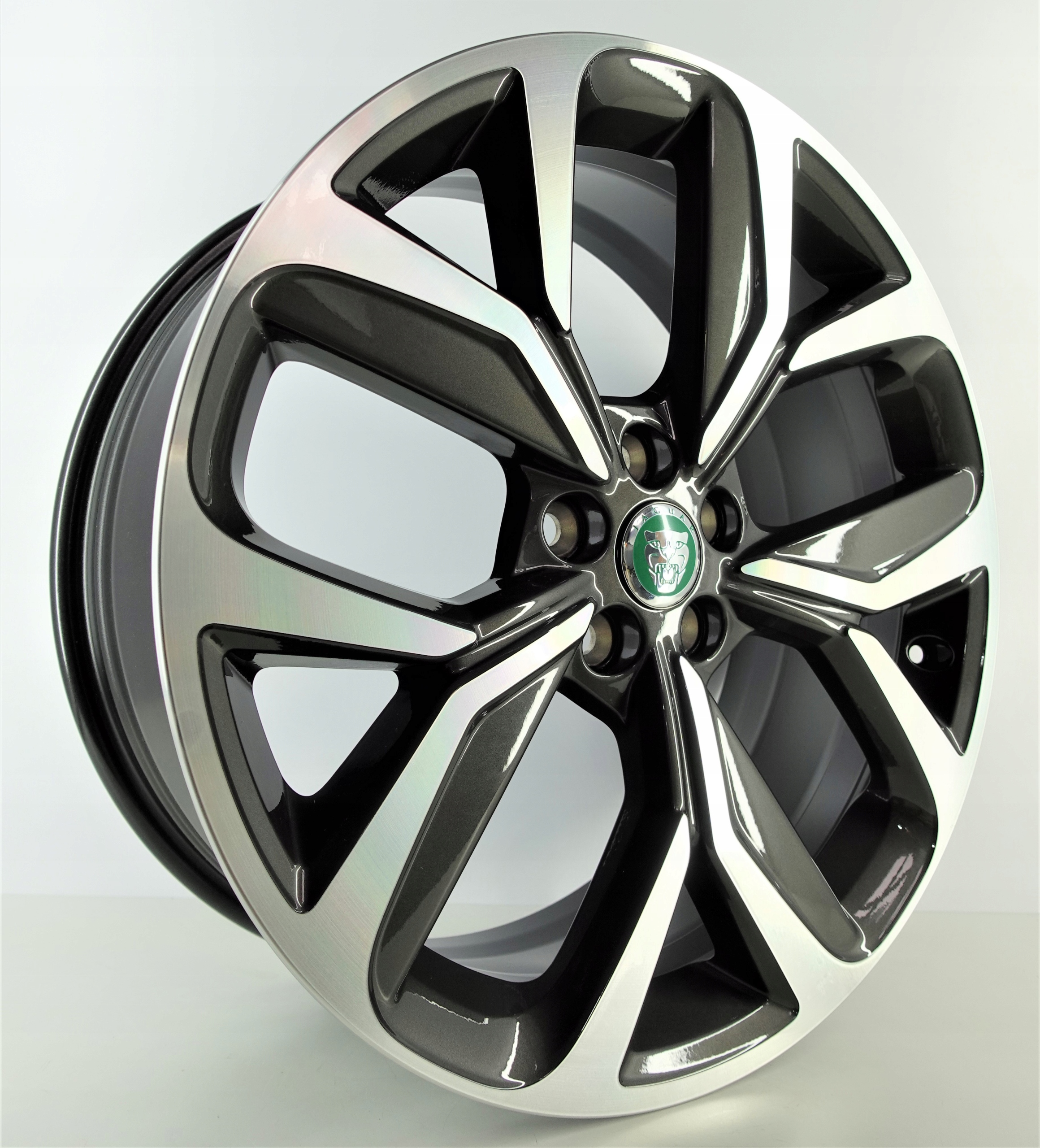 Felgi aluminiowe Jaguar XJ 20'' 5x108 J9D3-1007-KB nowe