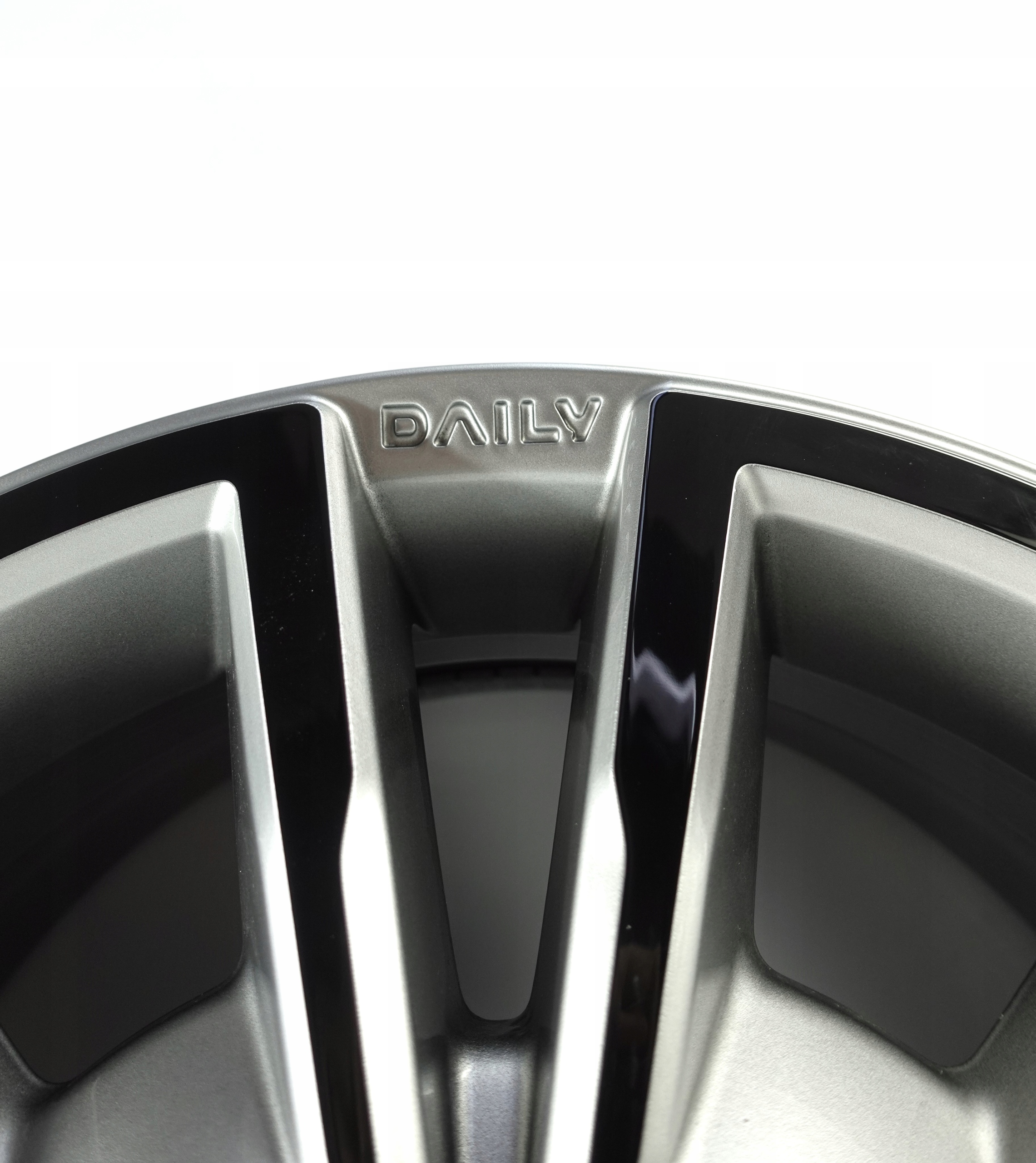 IVECO DAILY 35S ORYGINALNE FELGI ALUMINIOWE 16" 6x125 ET 68 5802765617