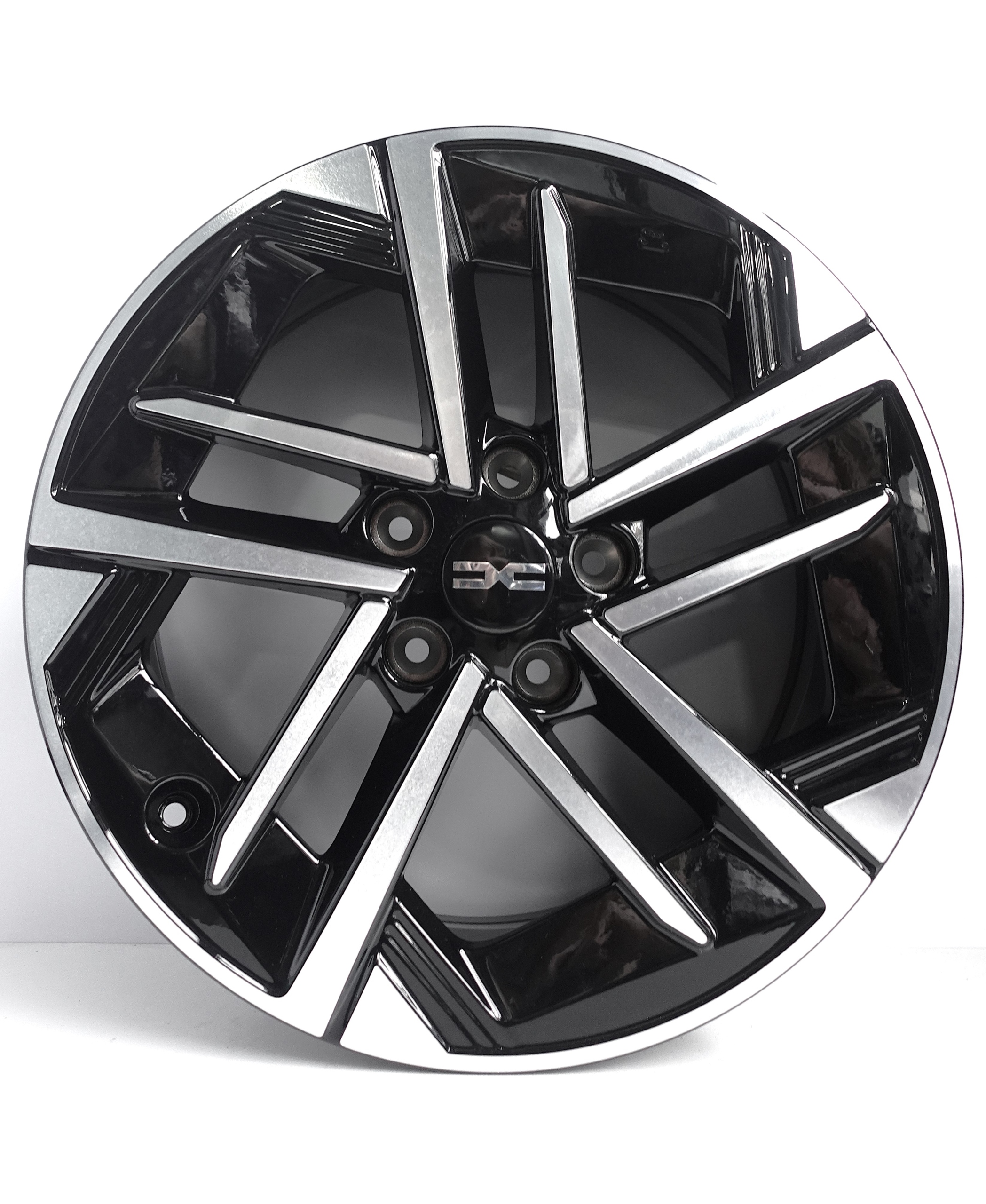 Nowe alufelgi DACIA Duster DJF 2024 17cali 5x114,3 czarny poler 66,1