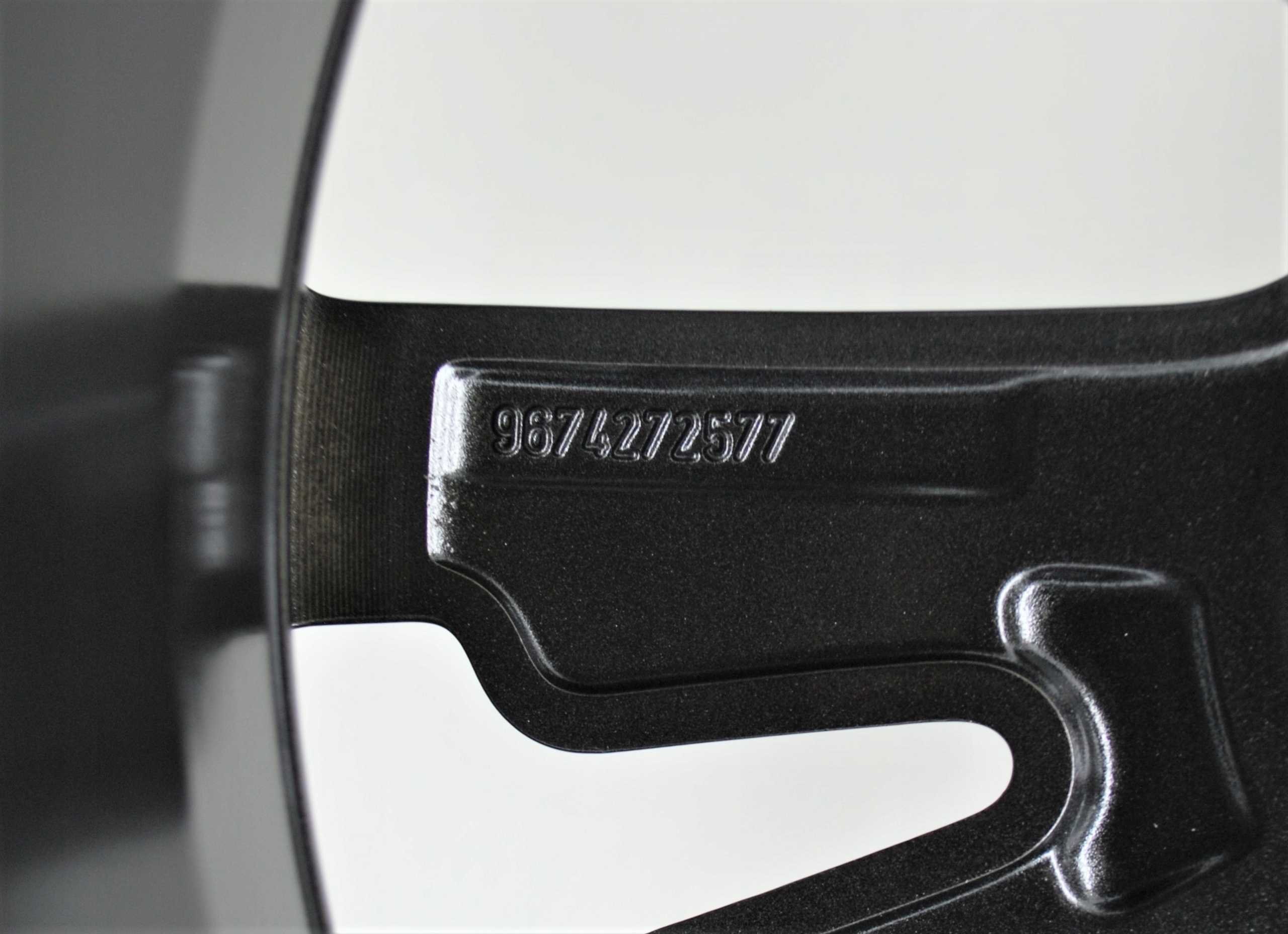 FELGI ALUMINIOWE 18" 5x108 DS 7 NOWE 8J ET 49 9674272577 ORYGINALNE