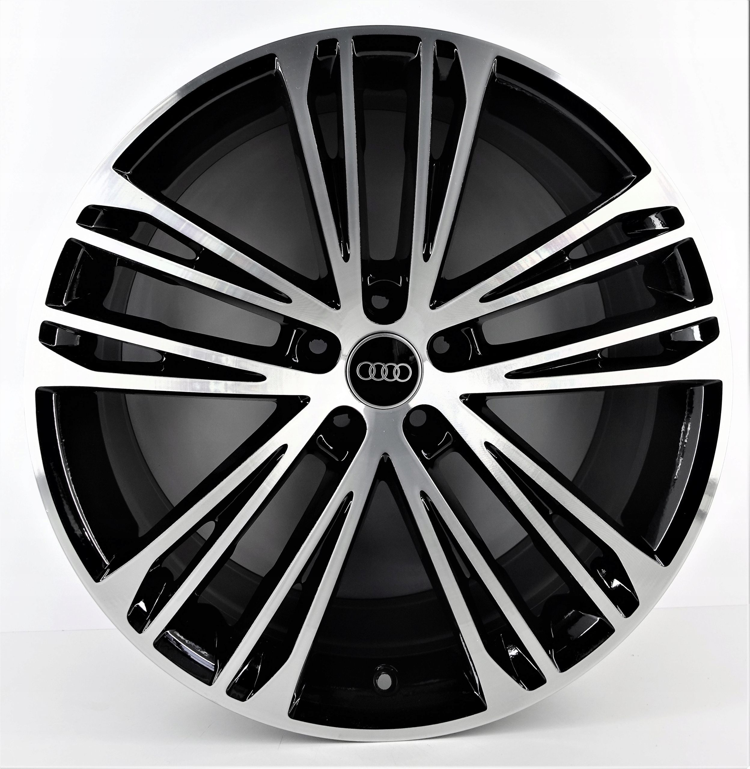 Felgi Audi 20 CALI A7 S7 Q5 SQ5 4G8601025F