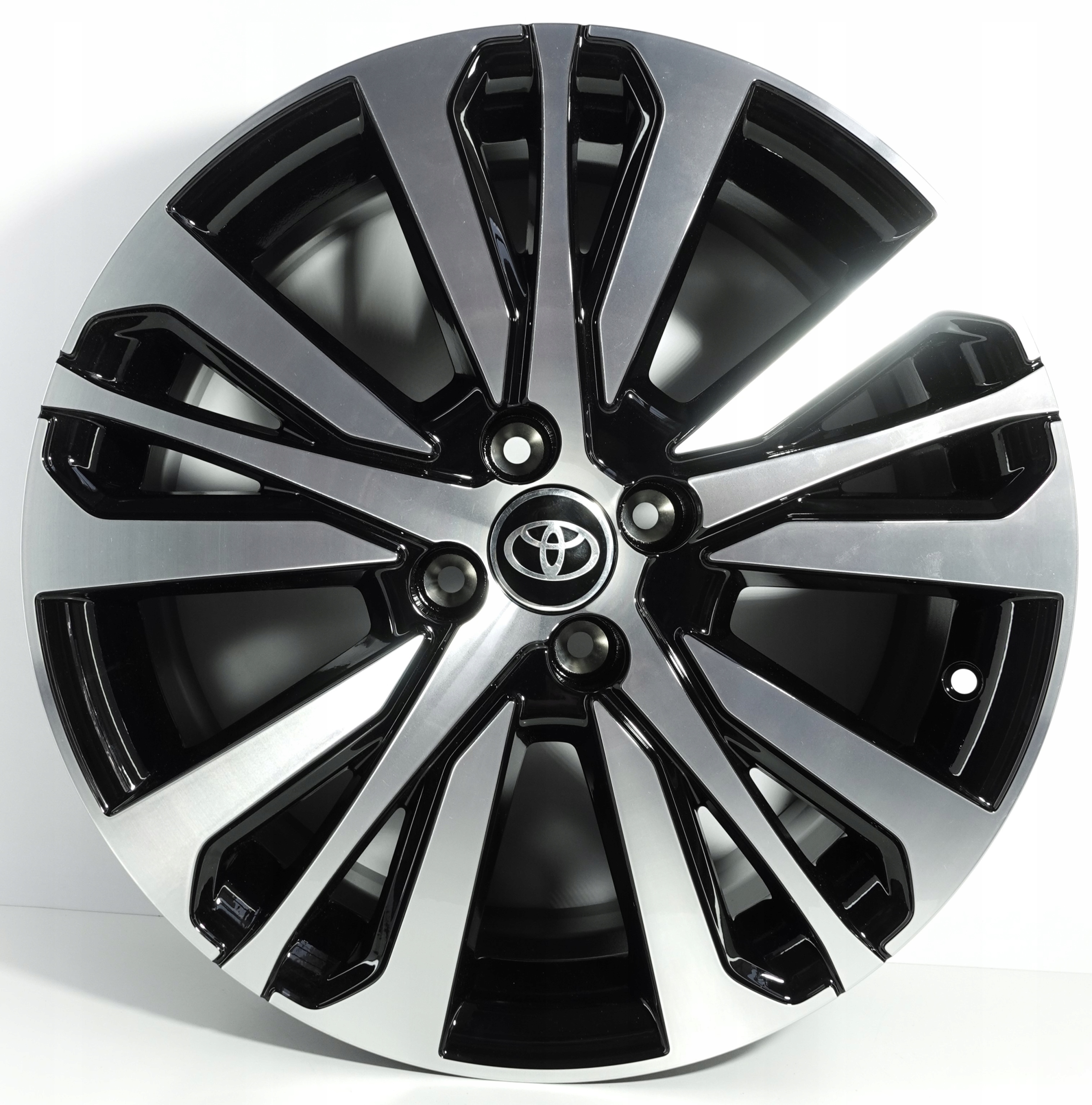 Felgi aluminiowe TOYOTA Renault INITIALE PARIS 7.0J 17" 4x100 ORYGINALNE