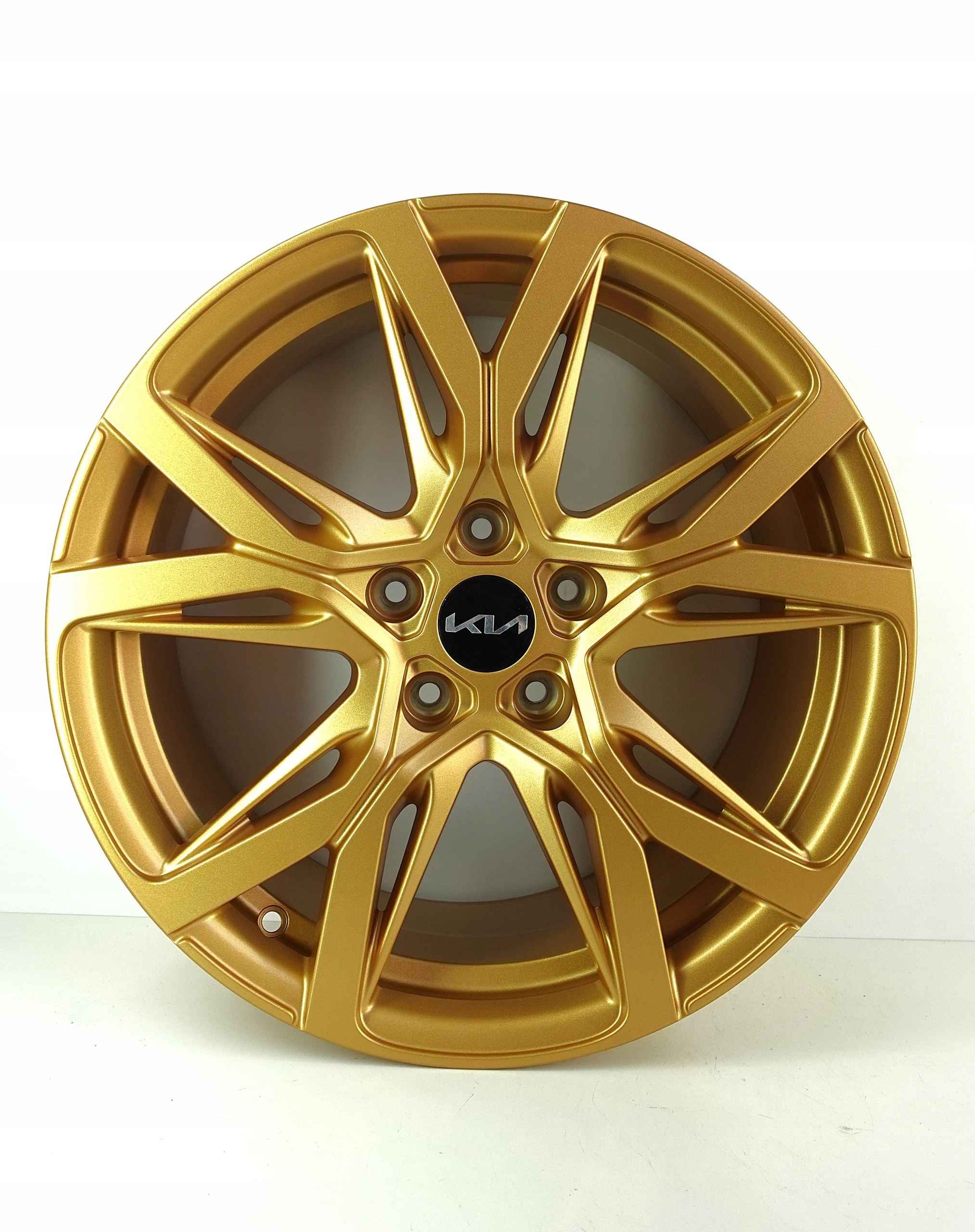 KIA FELGI ALUMINIOWE RENAULT 18" 5x114.3 8J ET 40 6020016328--A