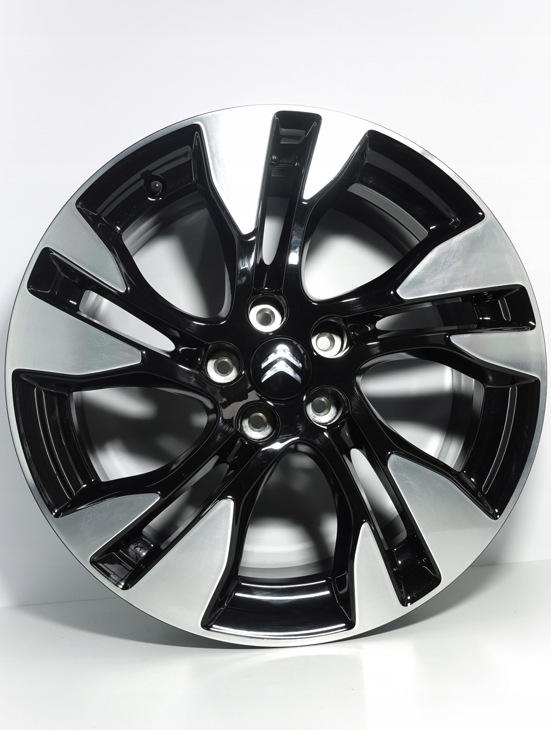 CITROEN Felgi aluminiowe 18" CZARNY POLER 9846479380 7.5J 5x108 ET 49