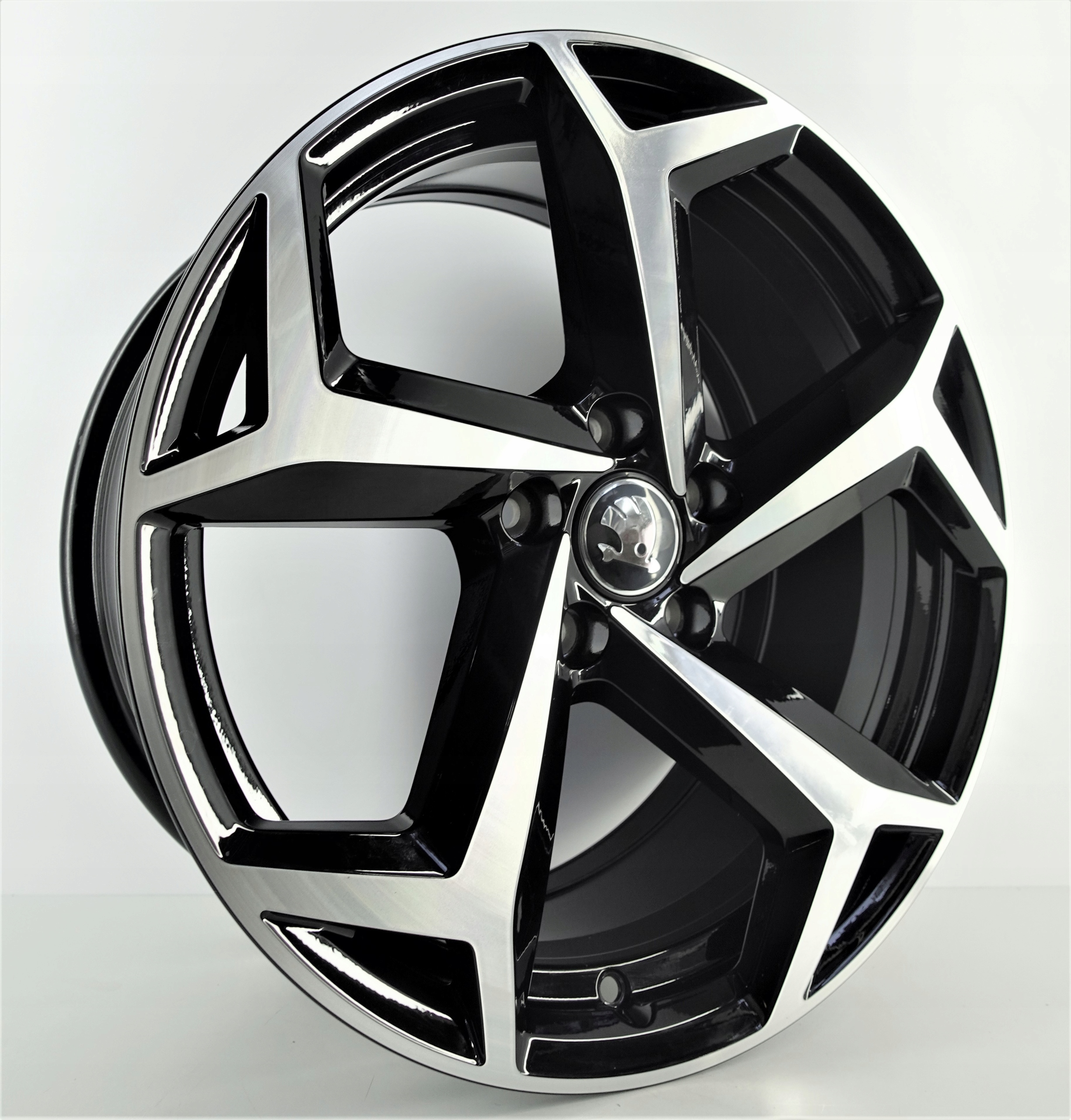 18'' FELGI SKODA SUPERB 8Jx18 ET 44 5x112