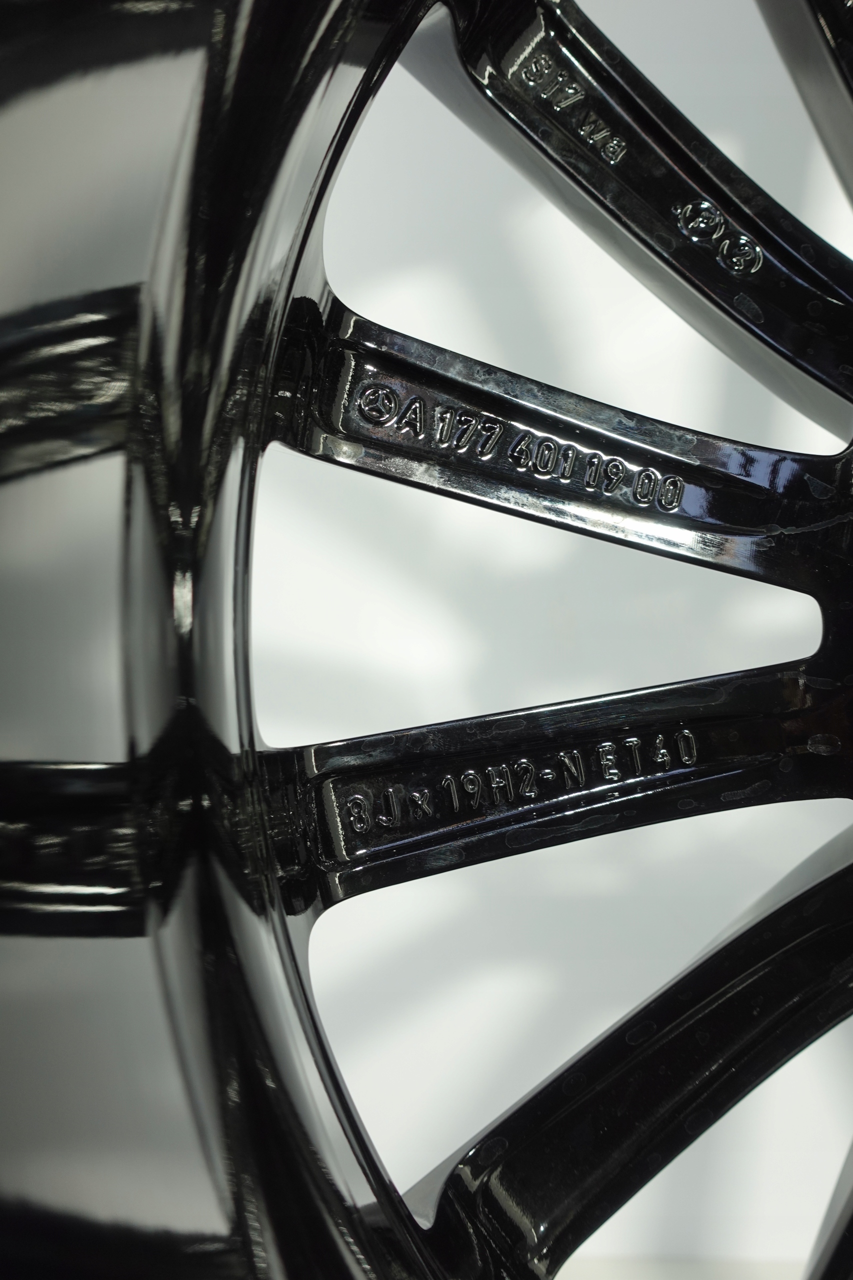 Mercedes-Benz A-KLASA W177 AMG 8.0" x 19" 5x112