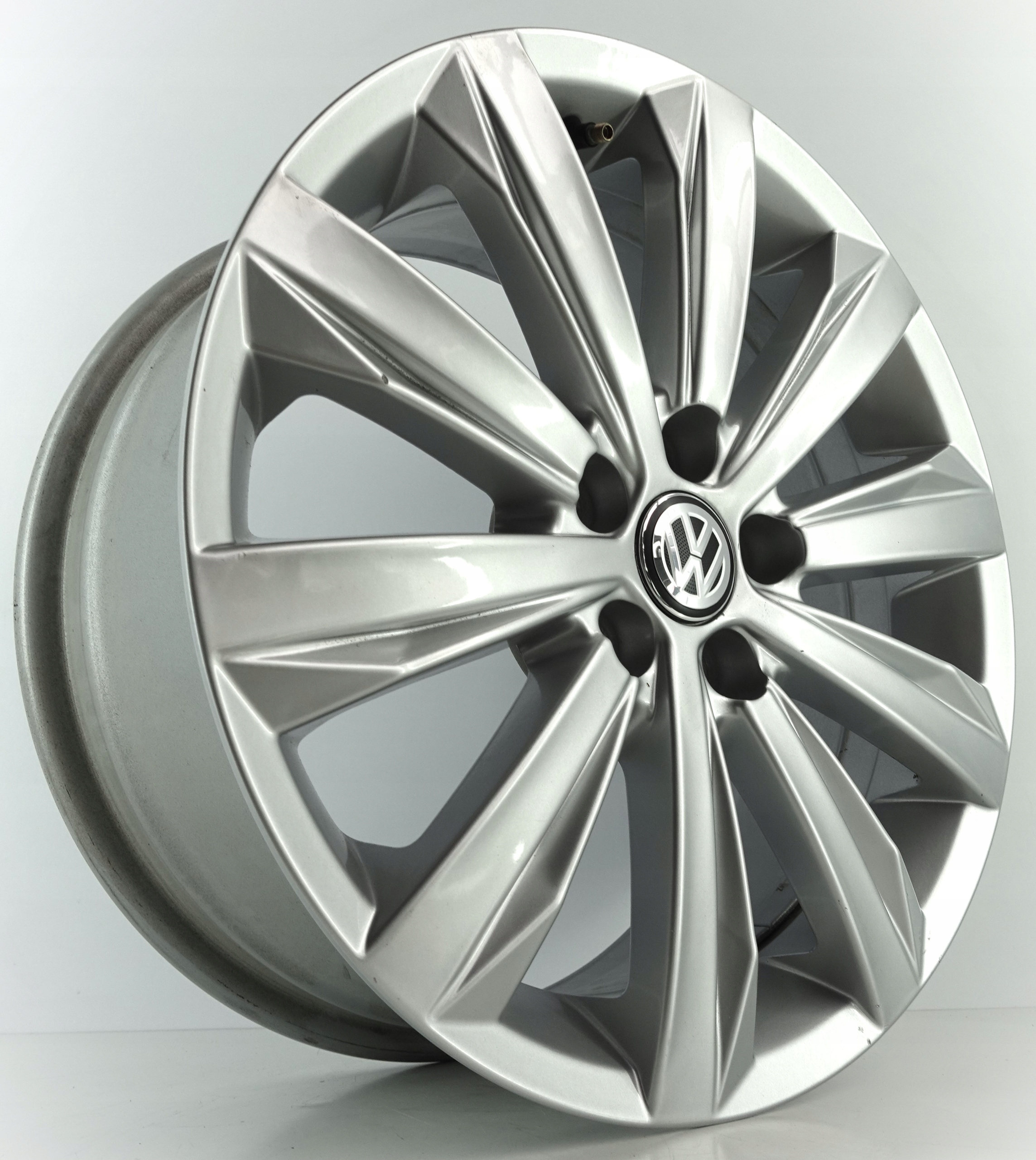 FELGI ALUMINIOWE VOLKSWAGEN 16" 5x112 ORYGINALNE 180601025AG