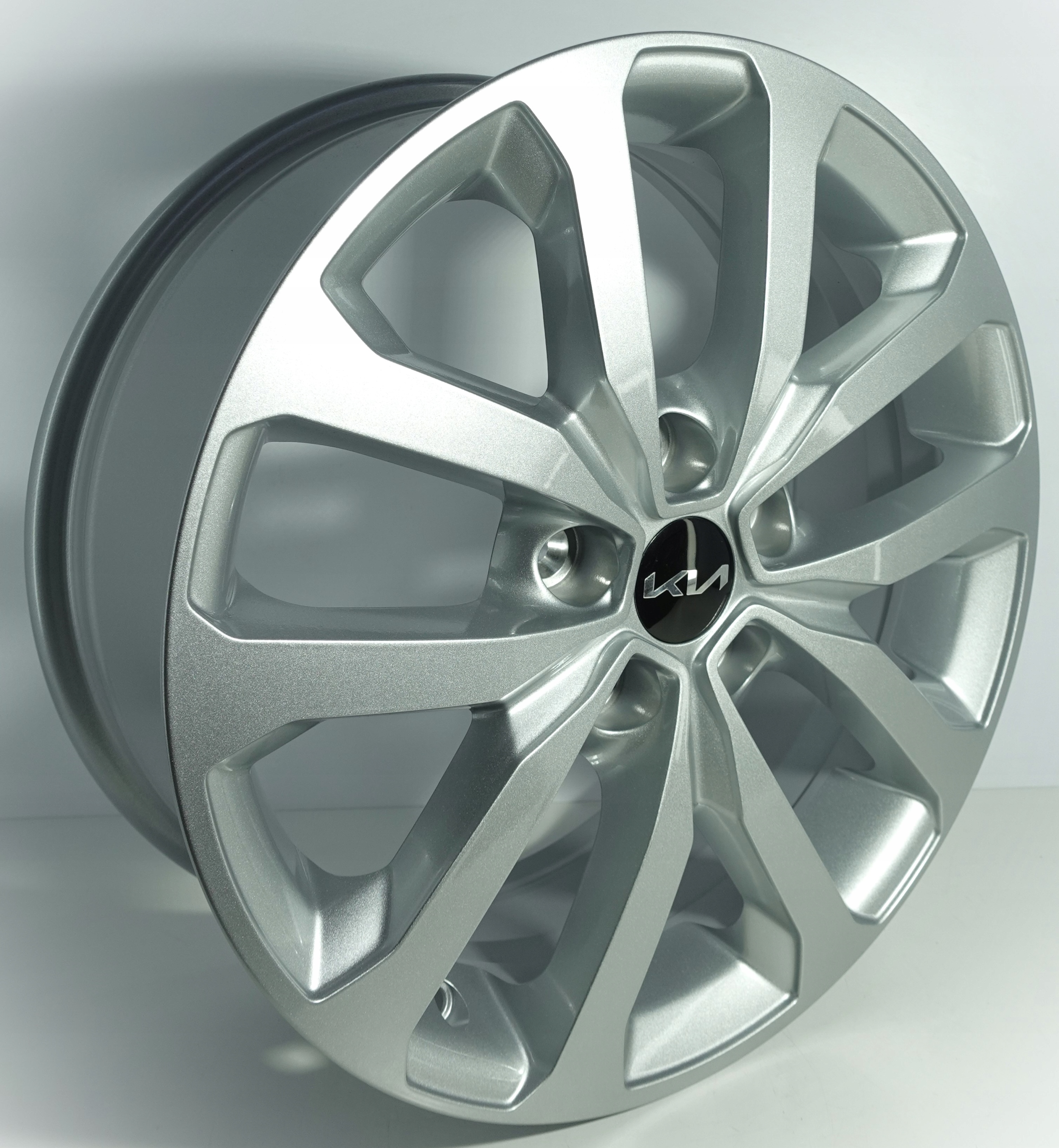 17" 5x114,3 Felgi aluminiowe KIA Cee'd Xceed Sportage ET 40 7J NOWE