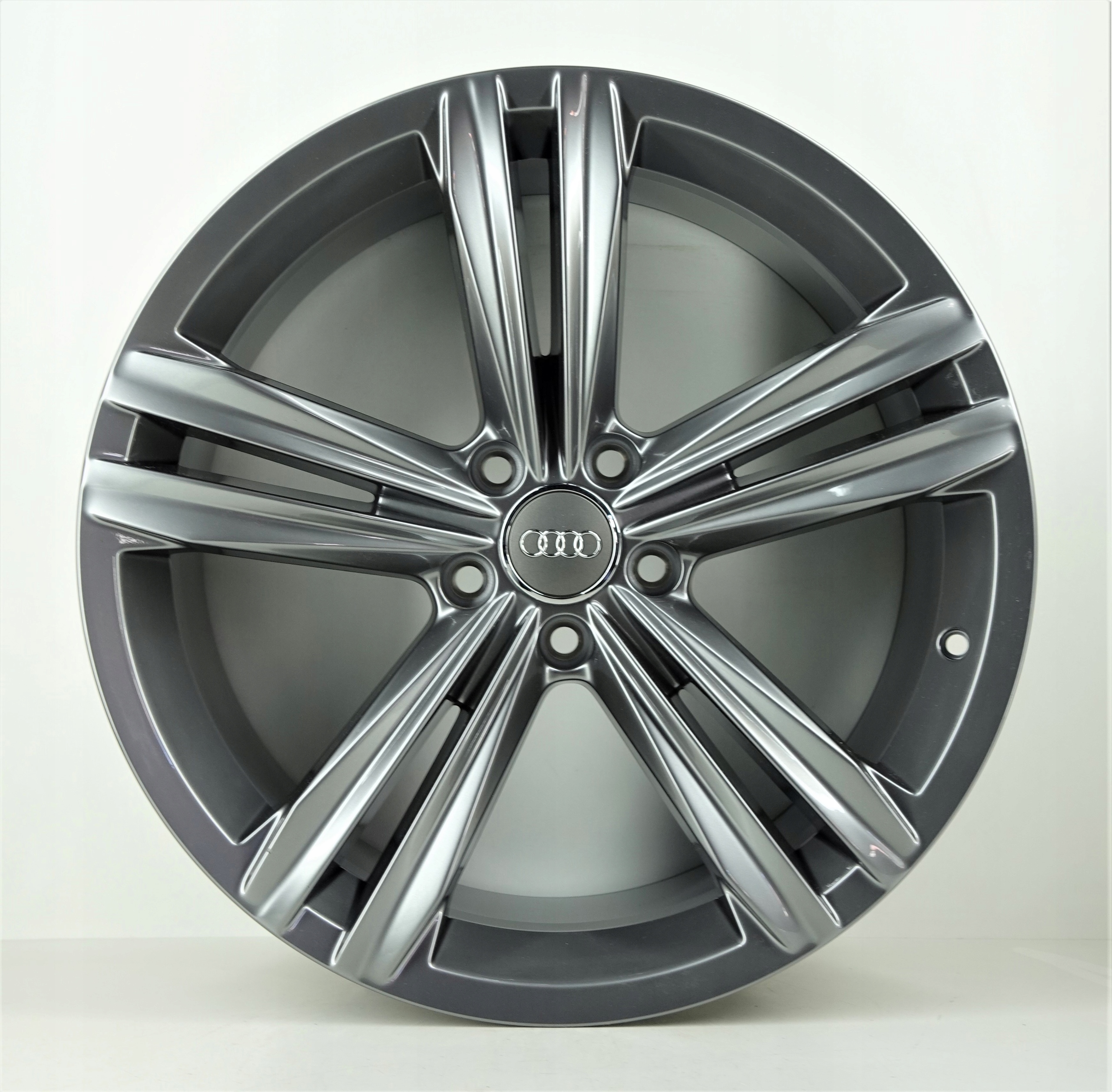 19'' 8,5J ET 38 5x112 AUDI FELGI NOWE