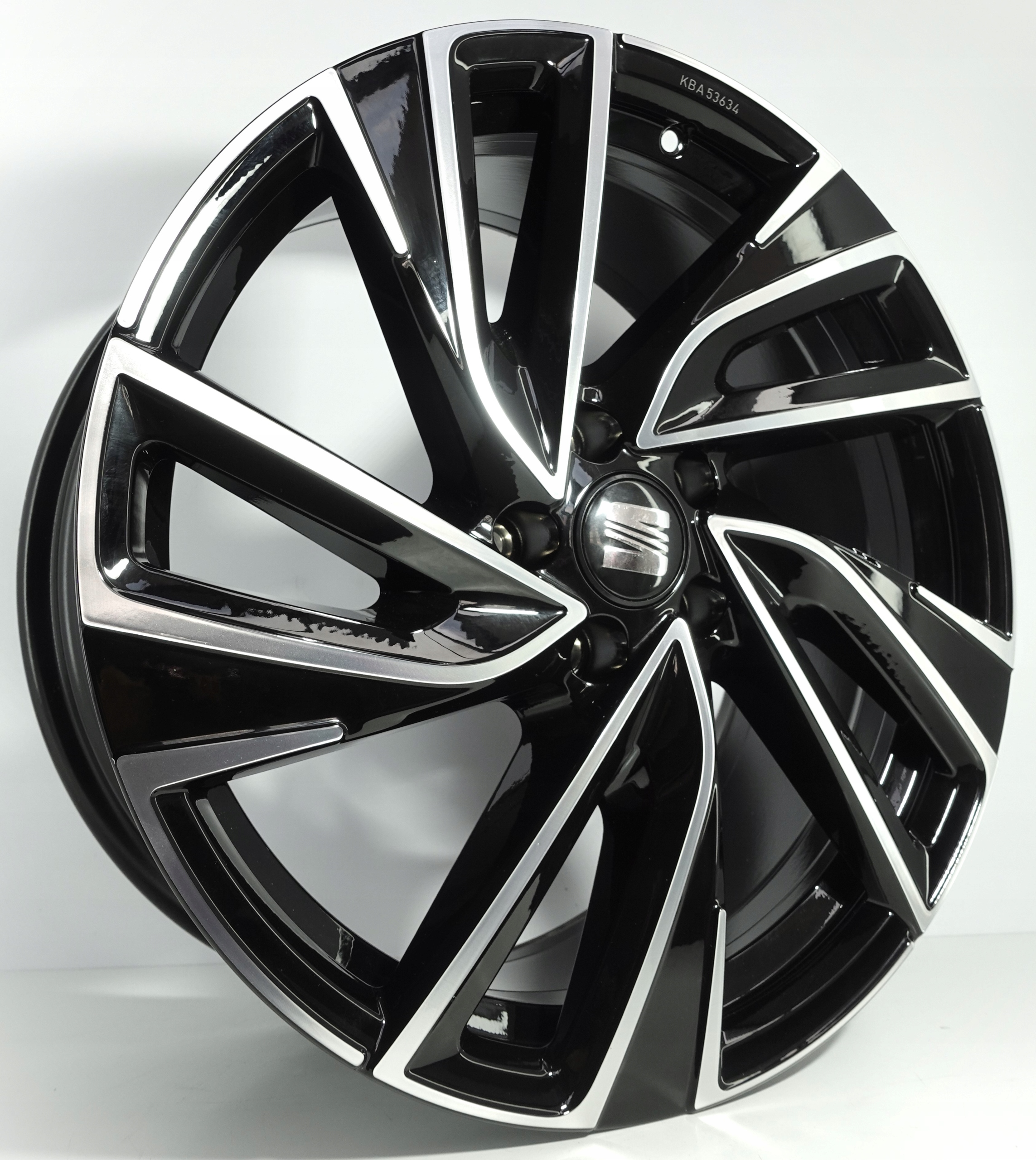 NOWE ALUFELGI SEAT ATECA 19" 5x112 ET 40 3G8601025AA