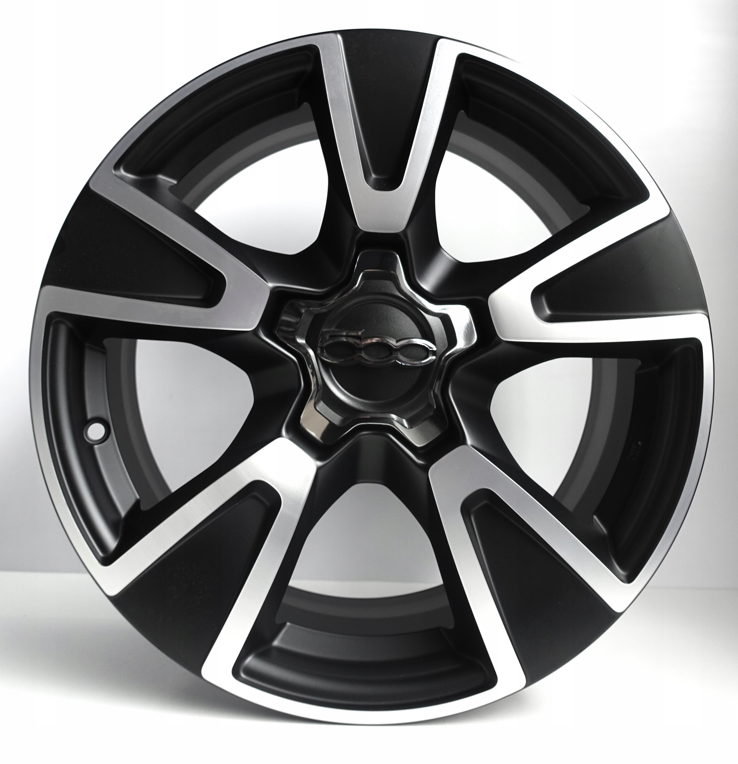 FIAT 500X FELGI ALUMINIOWE 7J 17" 5x110 ET 40 NOWE ORYGINALNE 735602471