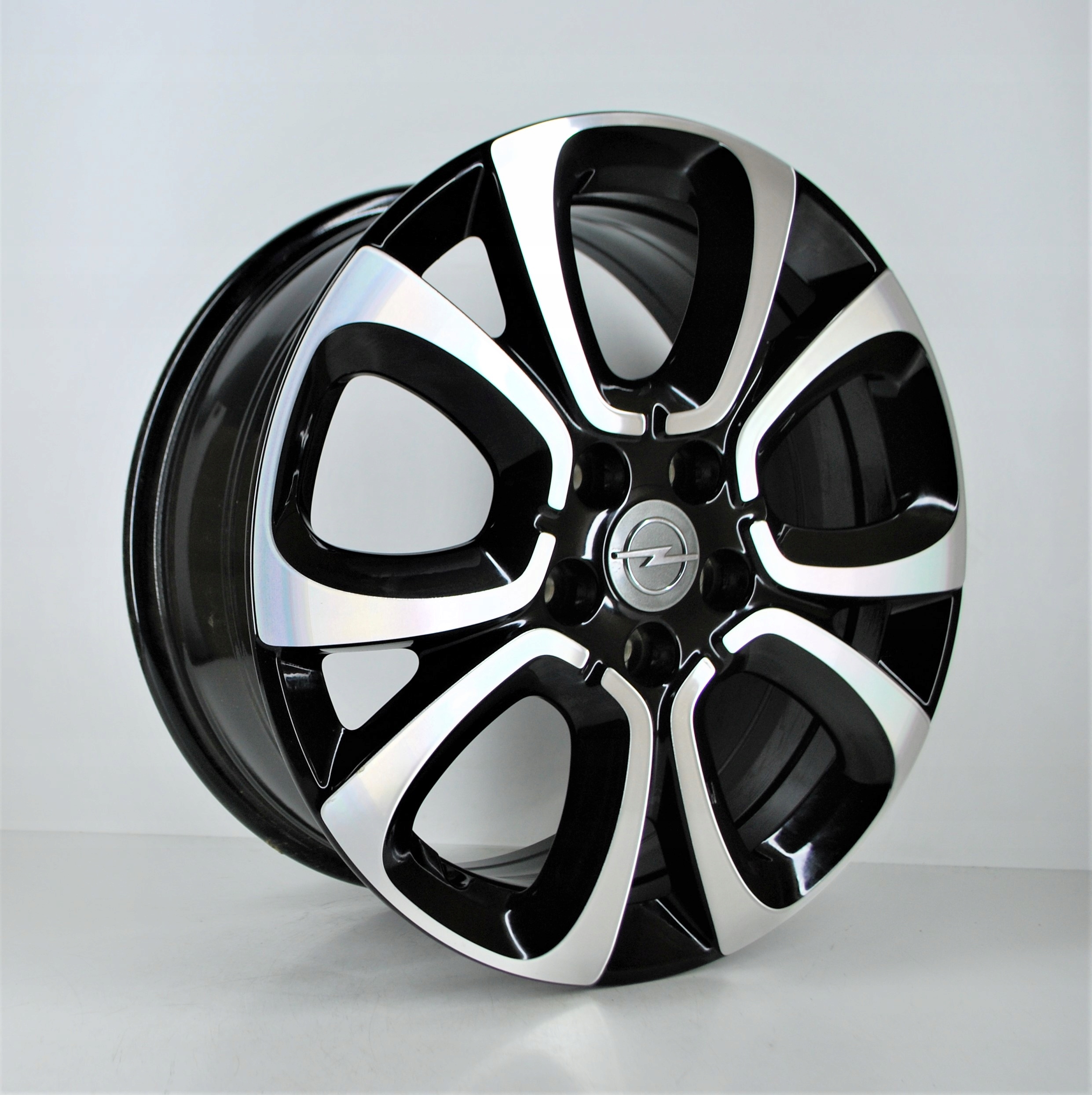 17'' felgi OPEL COMBO VIVARO 5x108 7J ET 50