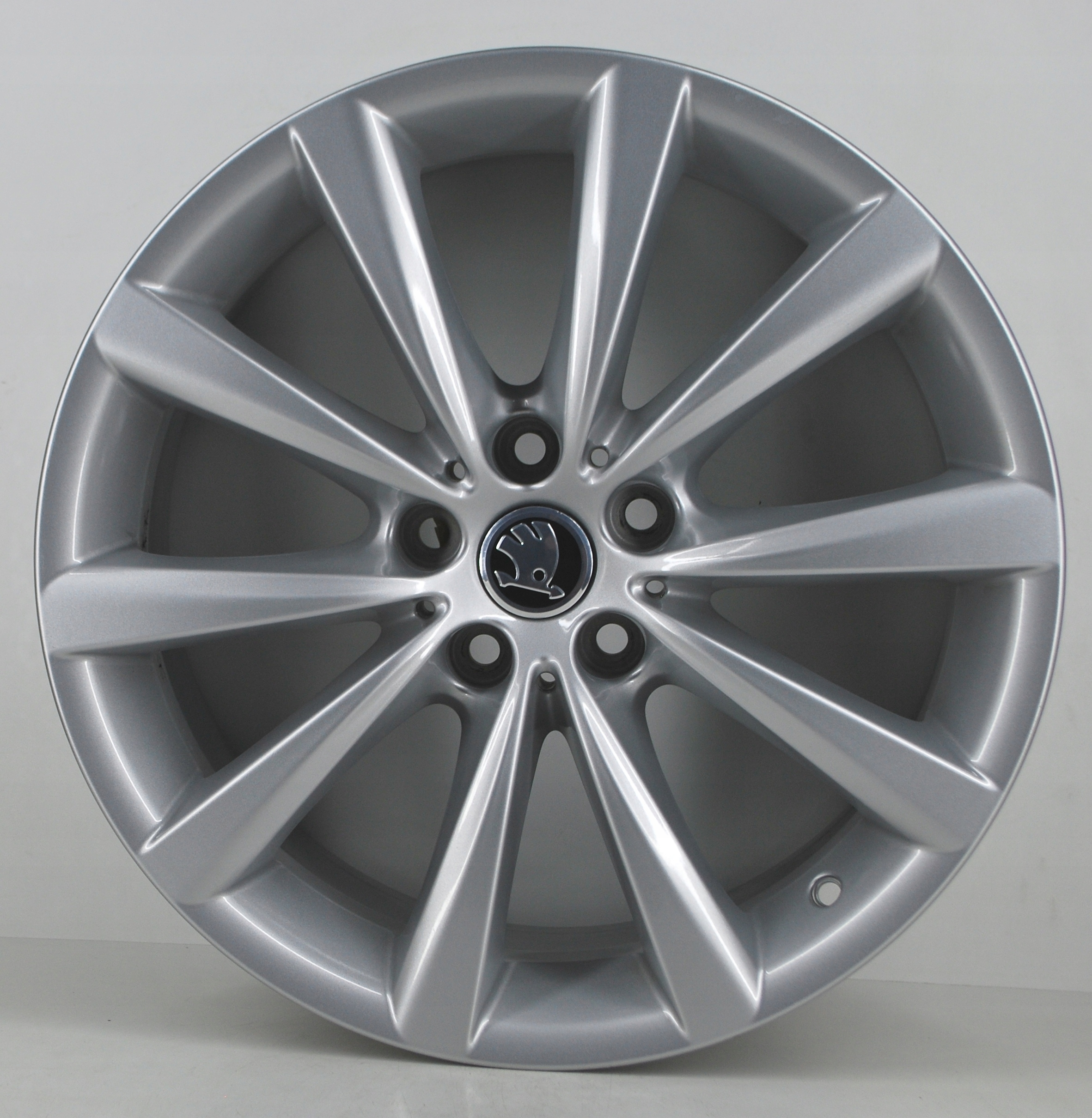 18" 5x112 SKODA FELGI ORYGINALNE