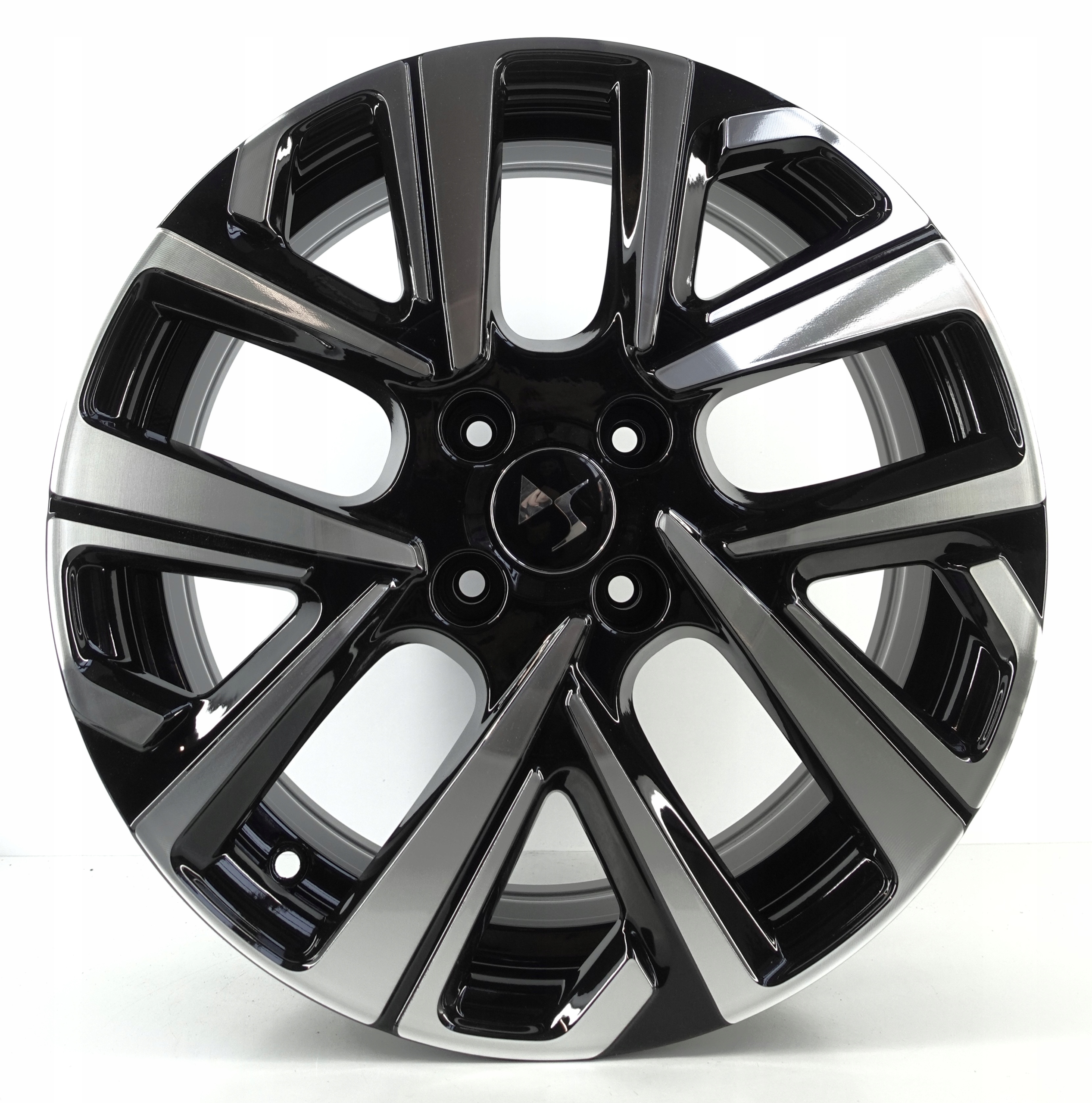 FELGI ALUMINIOWE DS 3 6.5" x 17" 4x108 ET 32 ORYGINALNE