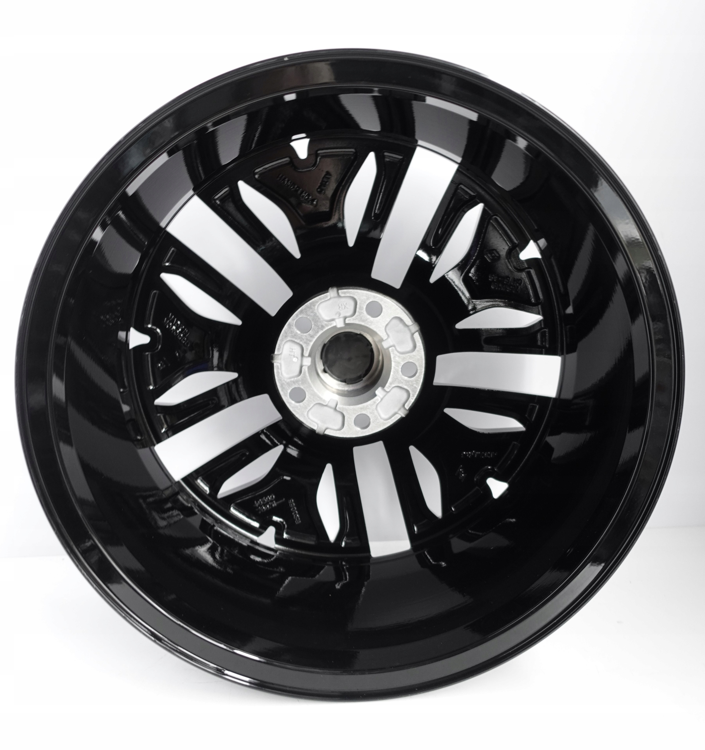 Felgi aluminiowe KIA 7.5" x 18" 5x114.3 ET 45 403007567R RENAULT