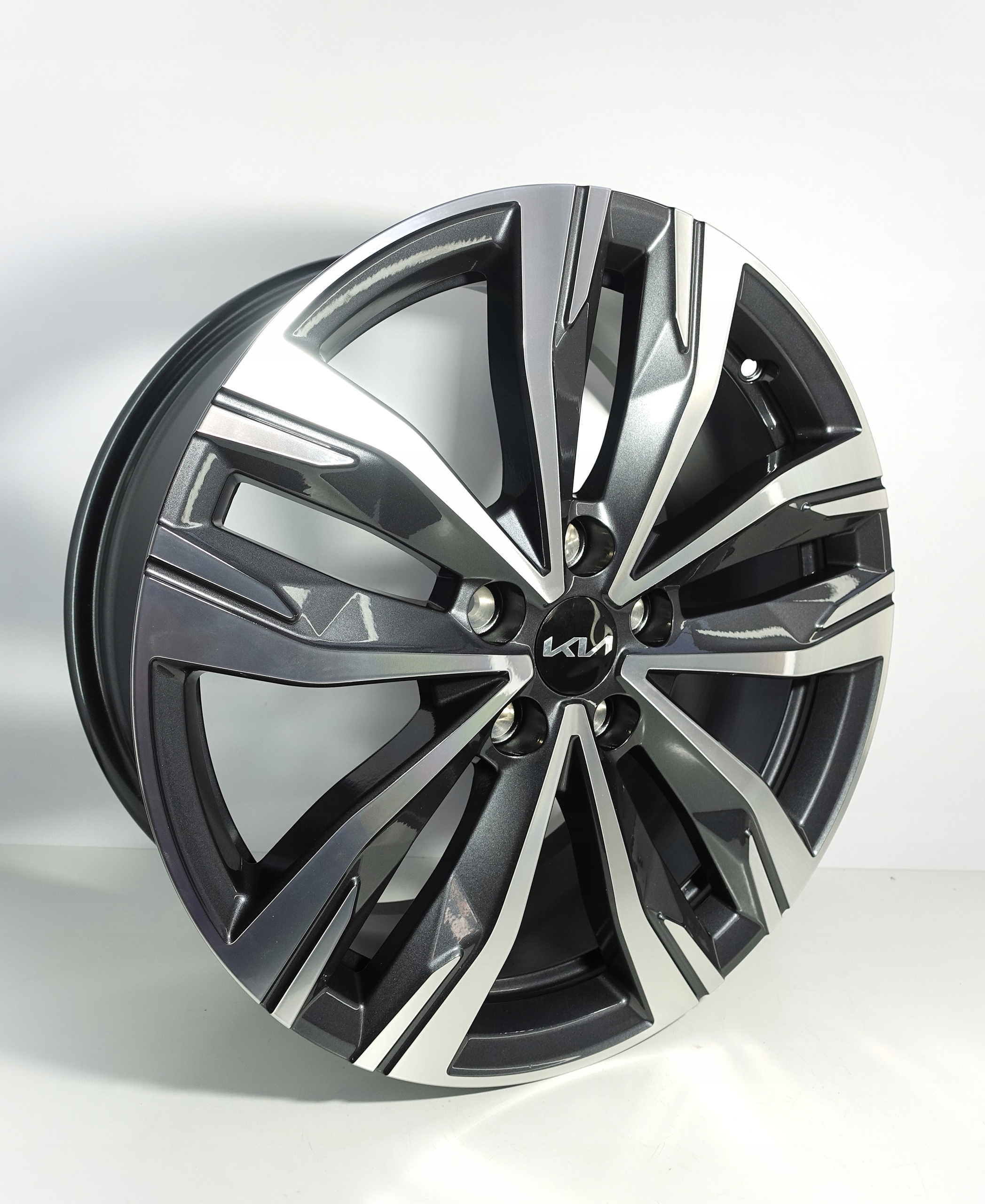 KIA FELGI ALUMINIOWE RENAULT 7.5" x 18" 5x114.3 ET 46 403008269R