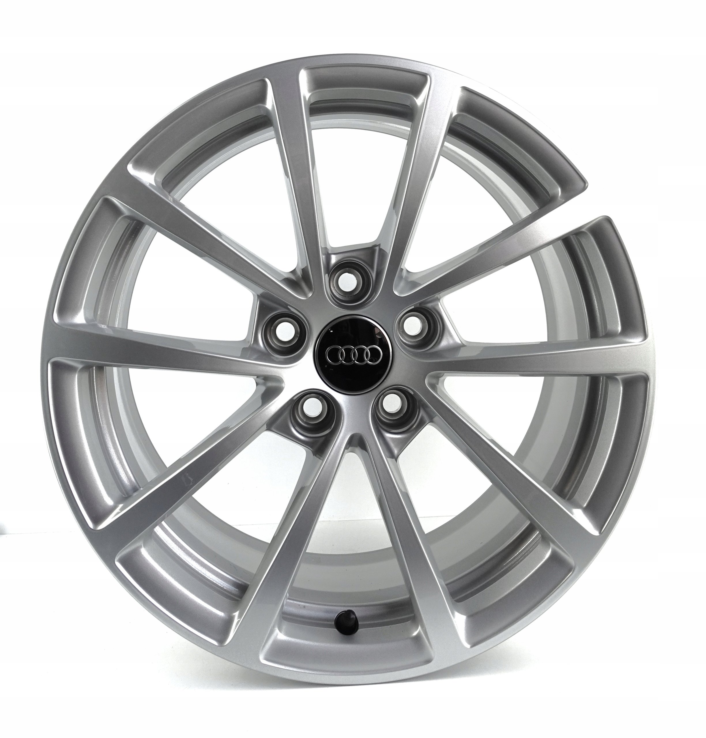 FELGI ALUMINIOWE AUDI OE 4k0601025 7.5" x 17" 5x112 ET 36 ORYGINALNE