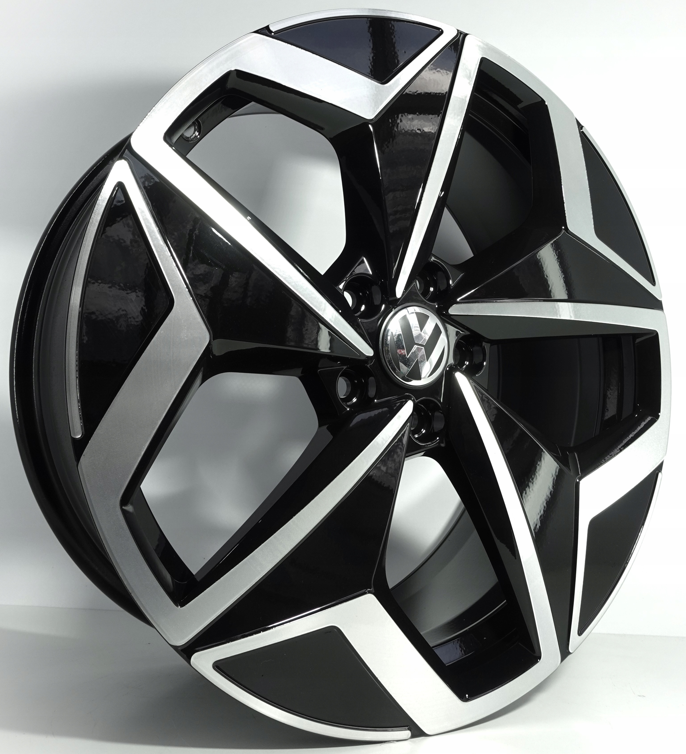 19" 5x112 Volkswagen 10A601025J Felgi aluminiowe 10A601025