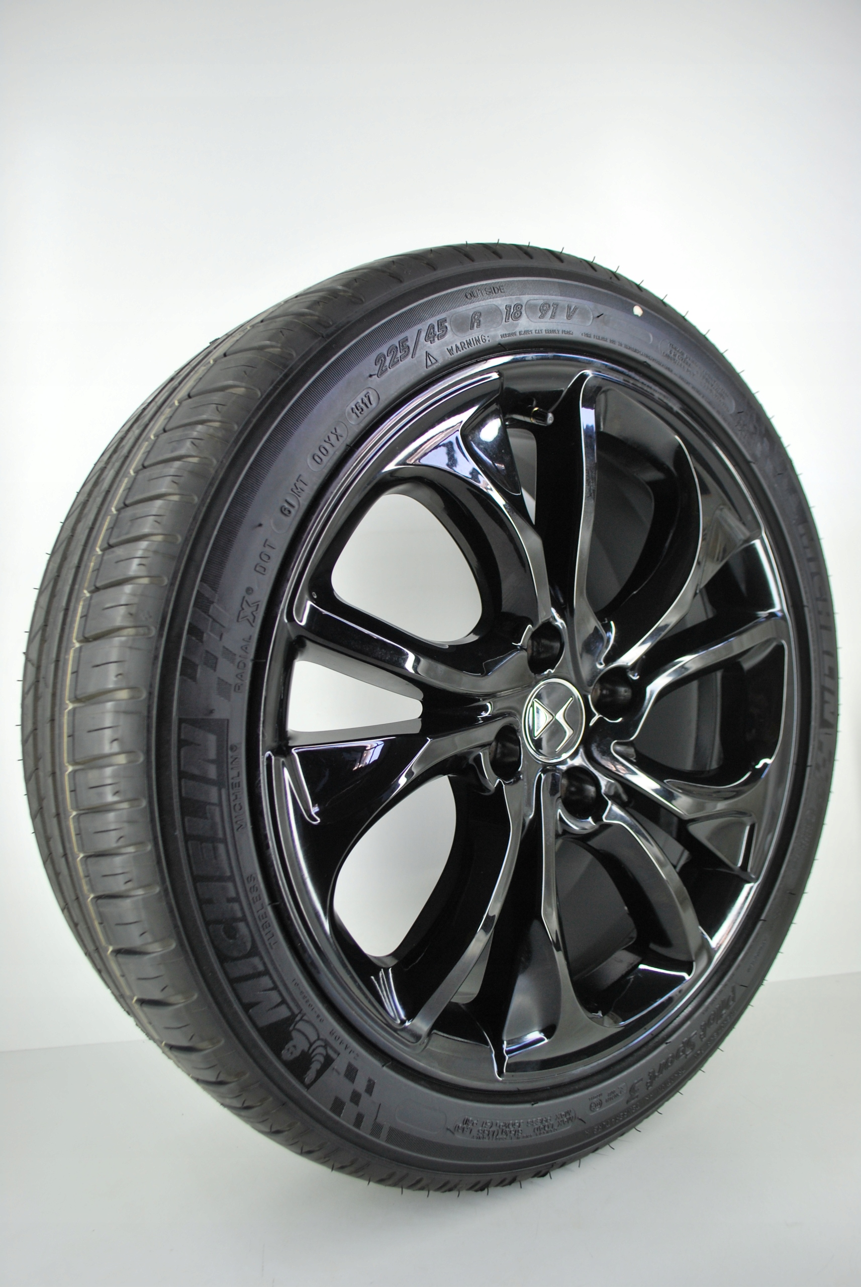 koła letnie DS4 18" 4x108 Michelin 225/45 nowe