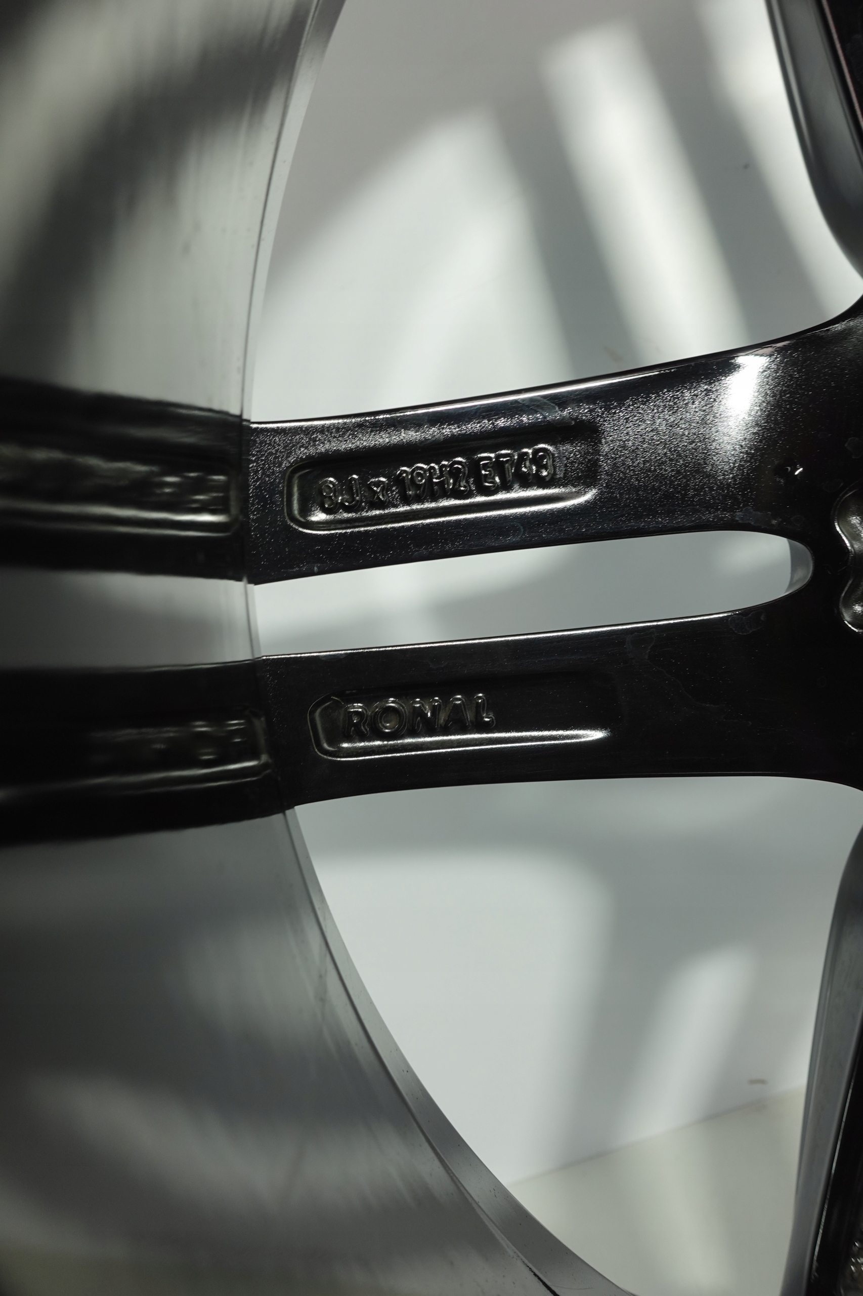 Mercedes-Benz OE E W213 AMG 9.0" x 19" 5x112 ET 49