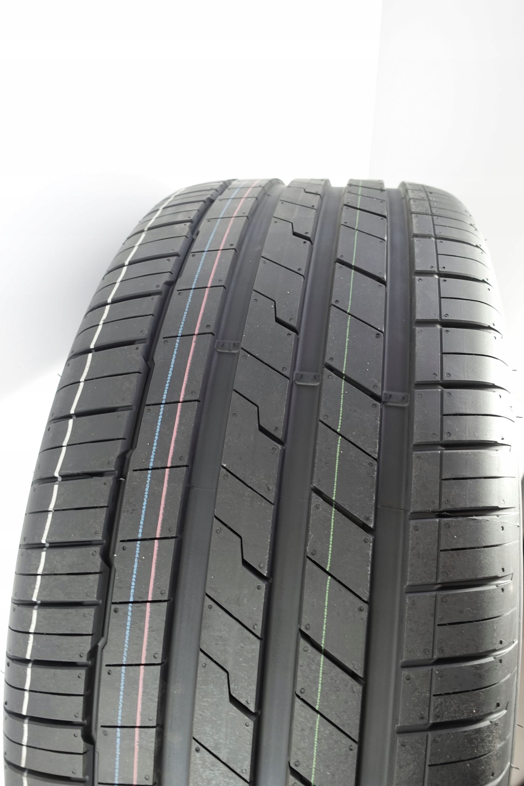 Hankook Ventus S1 evo3 SUV K127A 285/45R21 113 Y (XL) OPONY LETNIE DEMO