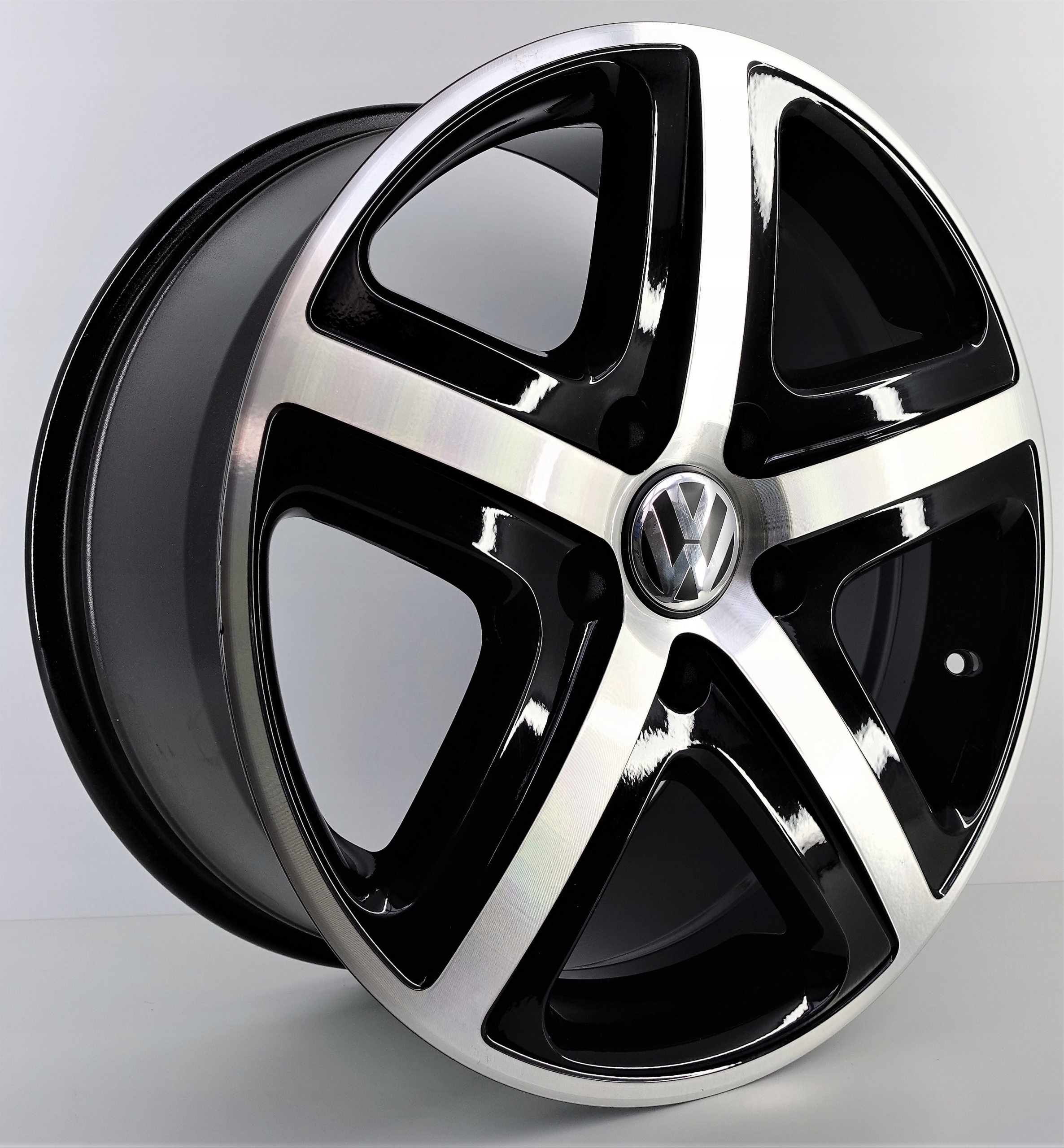 FELGI ORYGINAŁ VW TOUAREG Q7 TOUAREG 19 7L6601025D