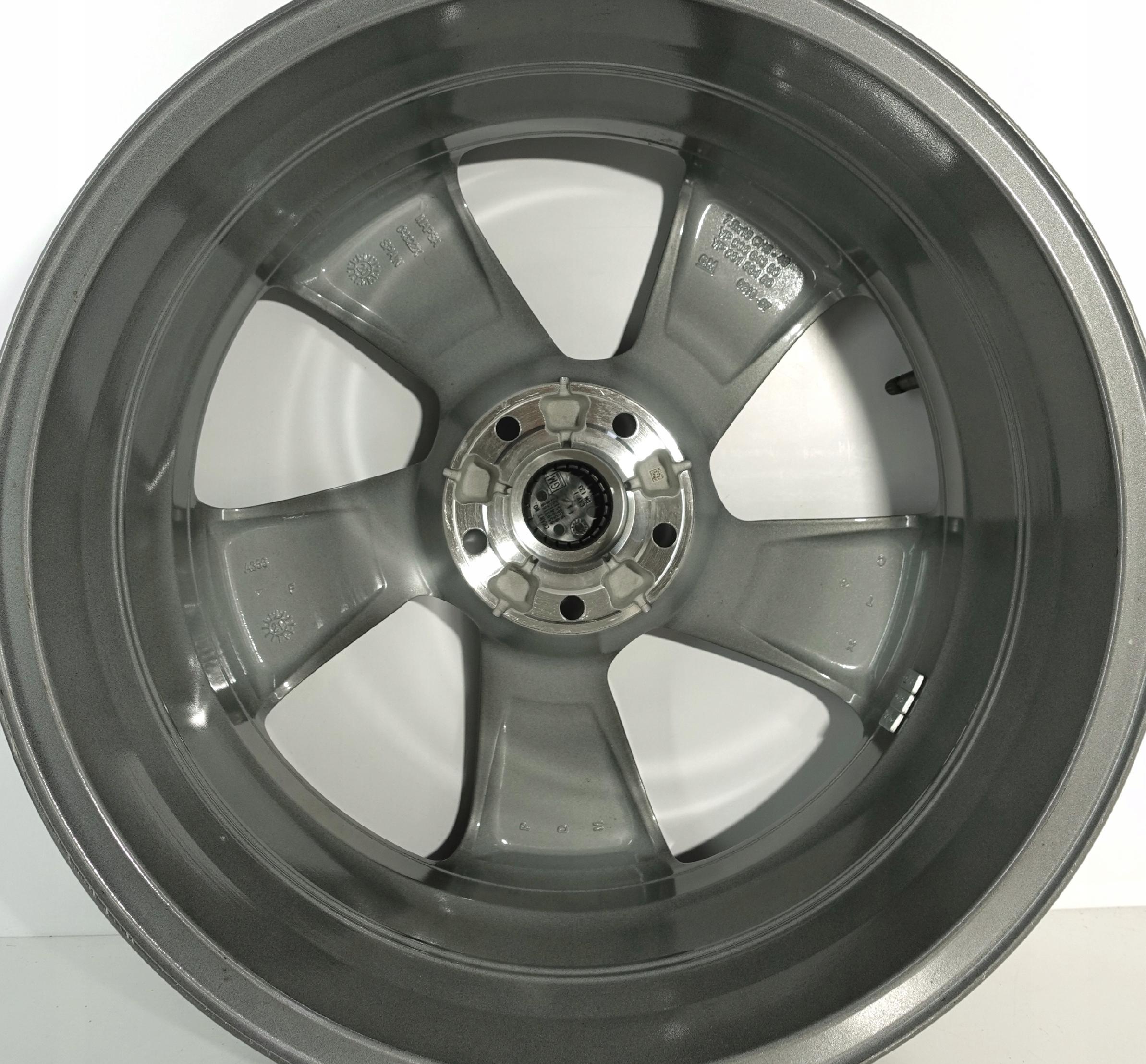 Felgi aluminiowe Opel Grandland 7.5J 18" 5x108 ET 49 oryginalne YP000643800