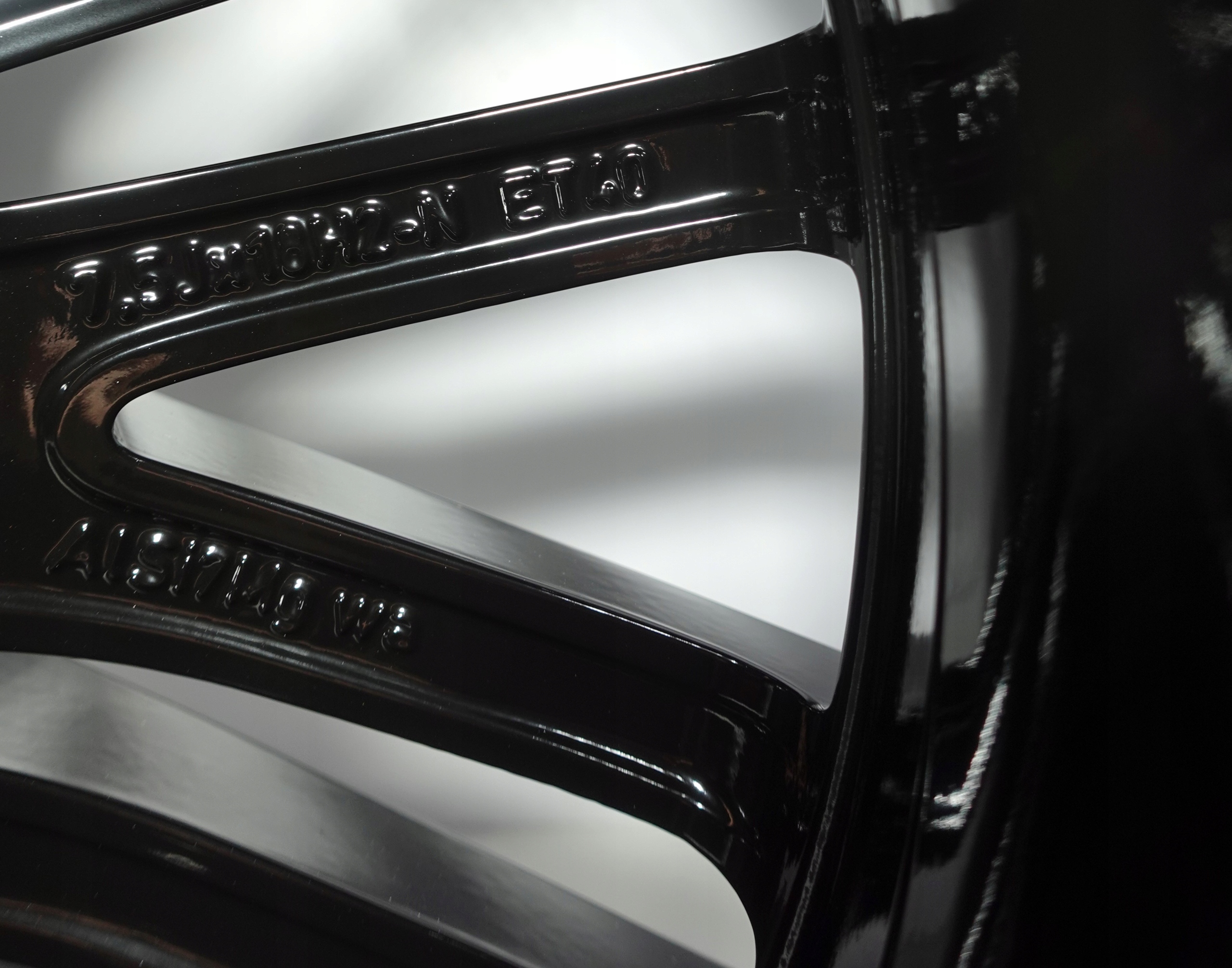 Mercedes-Benz OE W206 7.5" x 18" 5x112 ET 40 FELGI