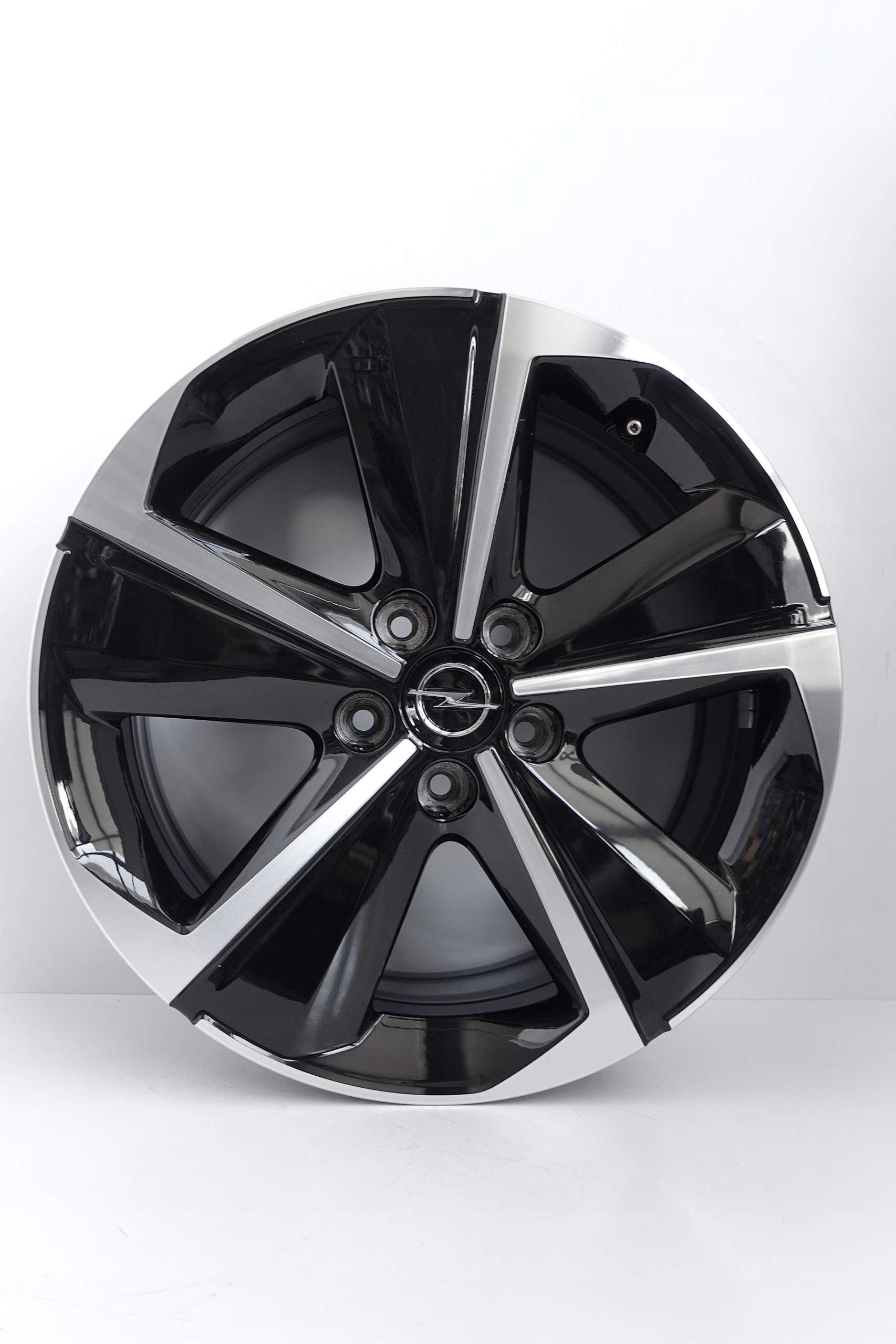 Felgi aluminiowe Opel ASTRA L 7.5" x 17" 5x108 9847065380 ORYGINALNE