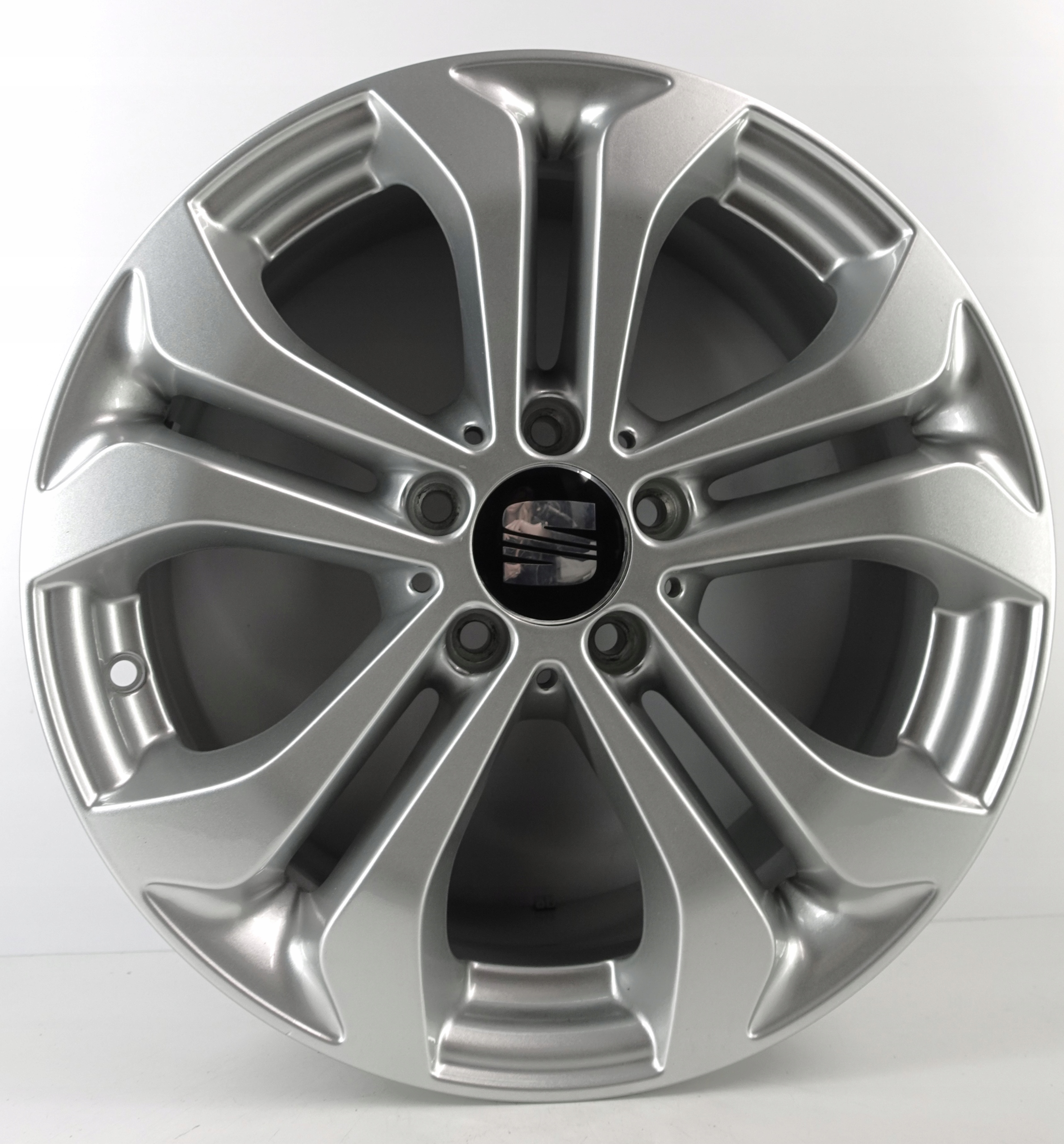 FELGI ALUMINIOWE SEAT 17" 5x112 A2534010600 7,5" ET 36 MERCEDES