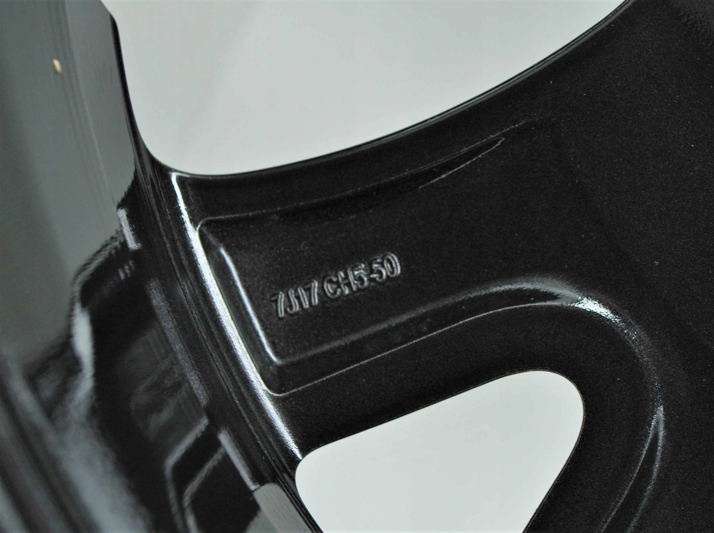 felgi aluminiowe 17 cali Toyota Proace 5x108 9816966377