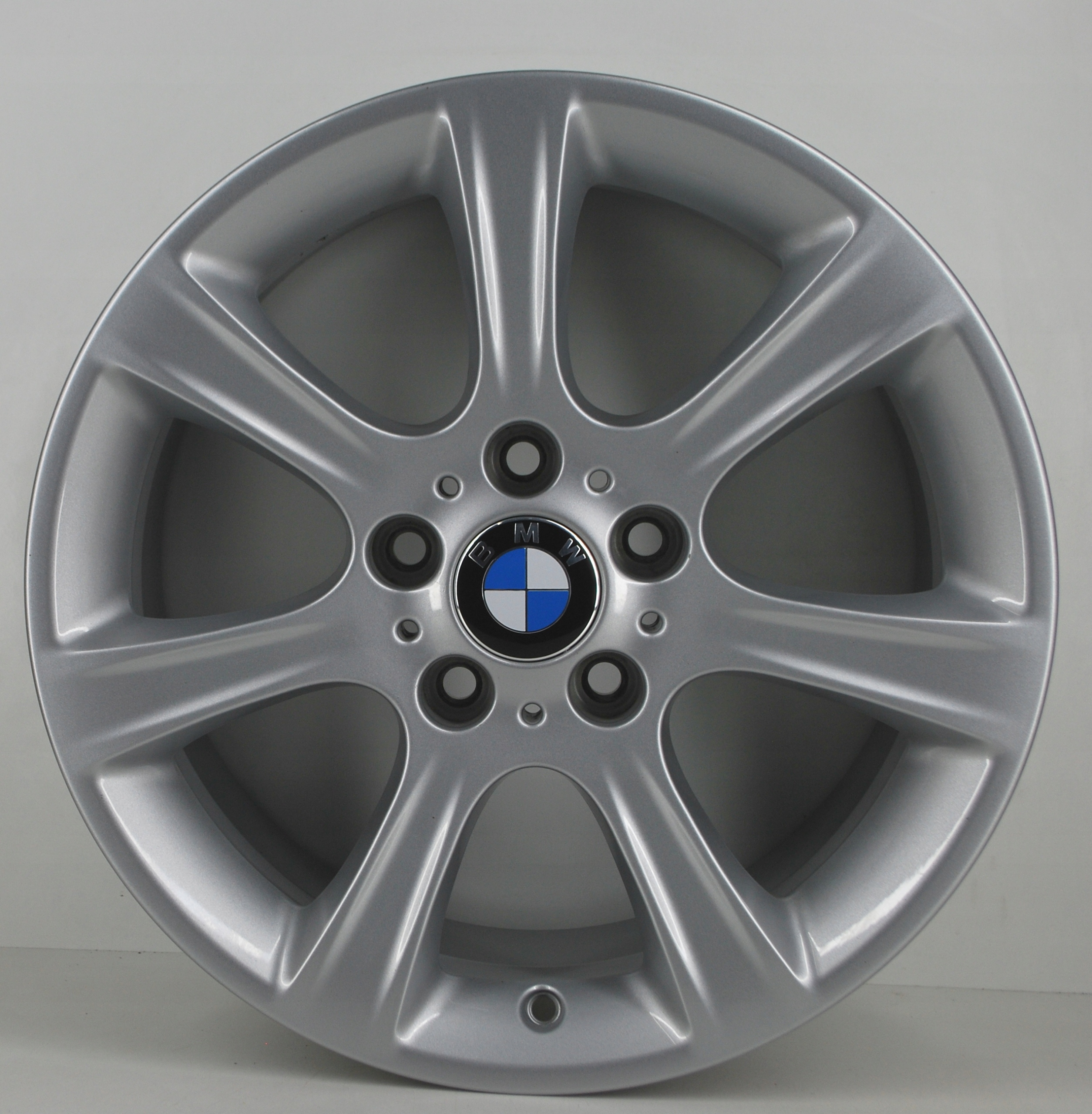 Felgi 17cali BMW 3 E90 F30 F31 F46 X1 E84 E87 F20