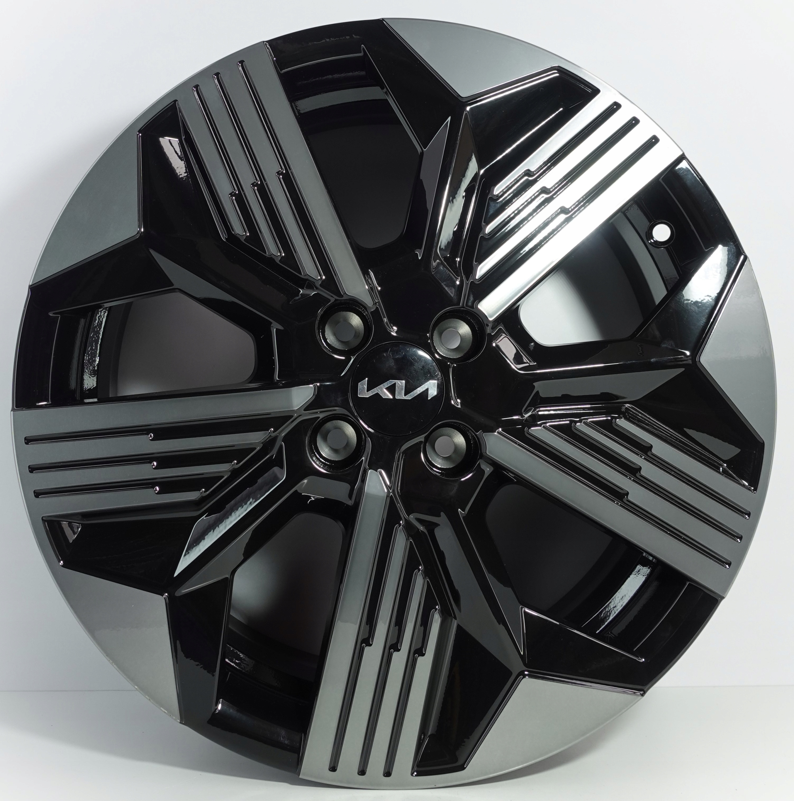 KIA ORYGINALNE FELGI ALUMINIOWE RENAULT 17" 4x100 CLIO CAPTUR 403005657R