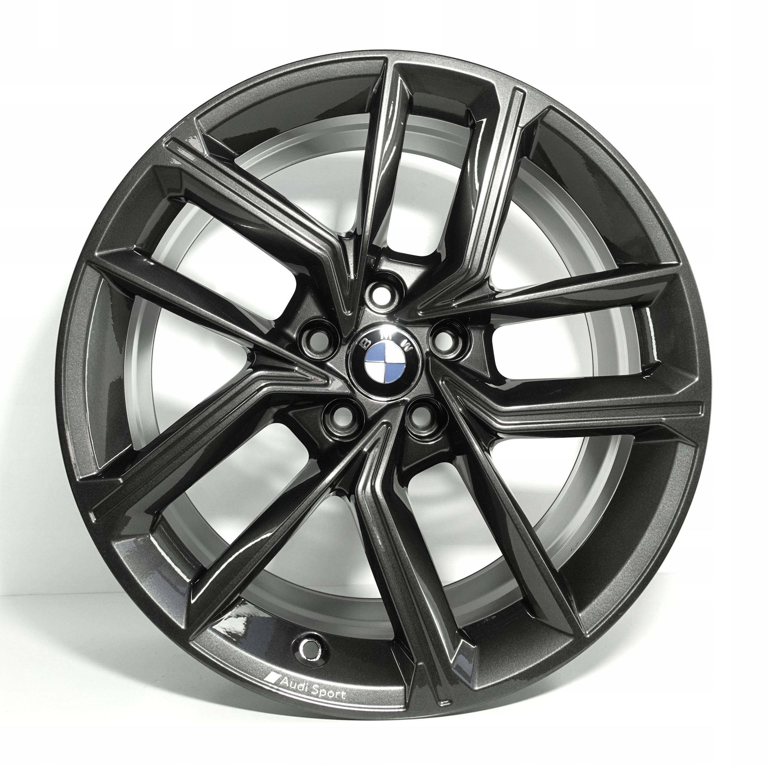FELGI ALUMINIOWE NOWE BMW 5 OE 2025 18" 5x112 8J ET 29 8W0601025FL