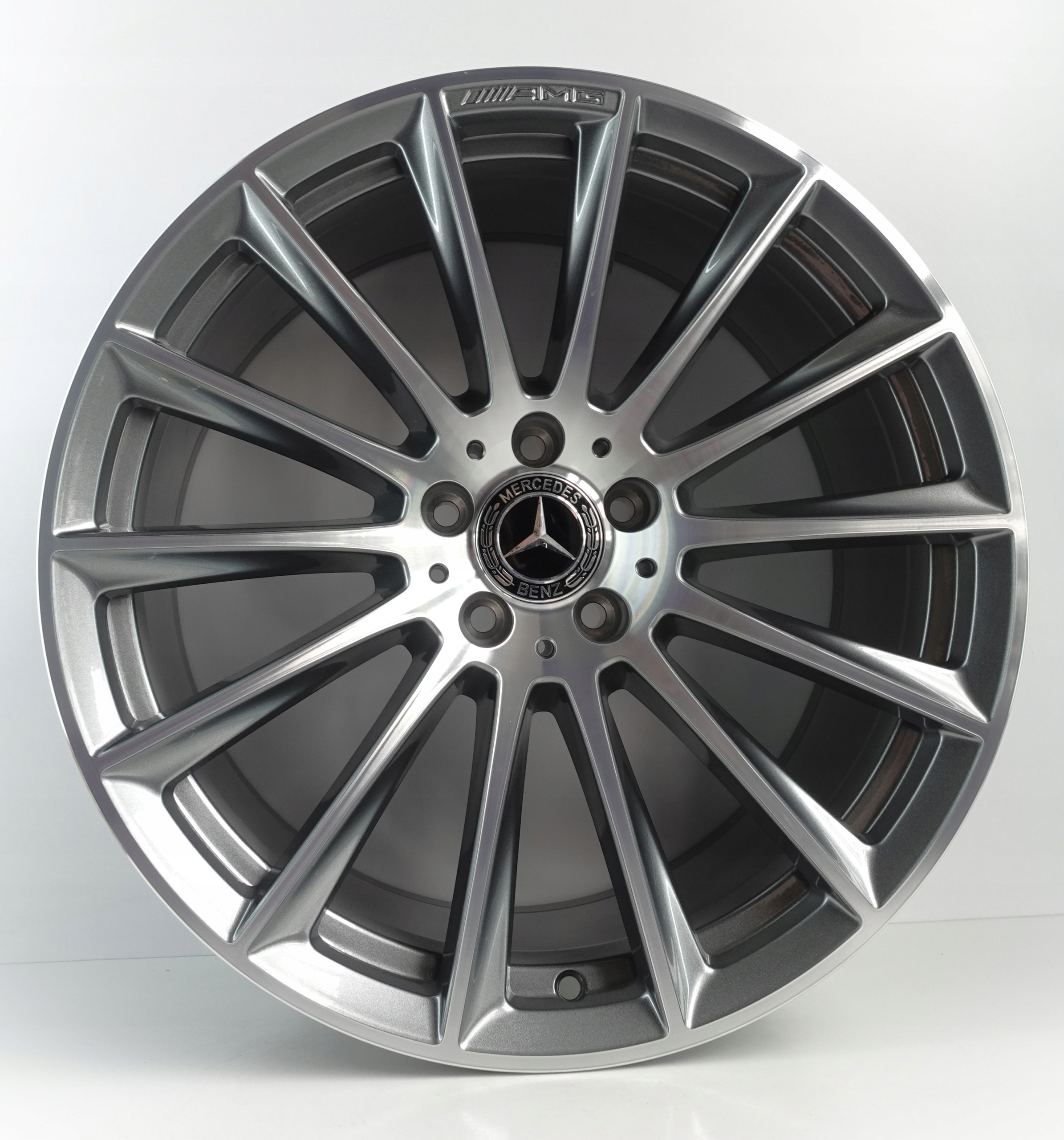 FELGI ALUMINIOWE Mercedes-Benz OE A2234011600 20" 5x112 10J ET 48