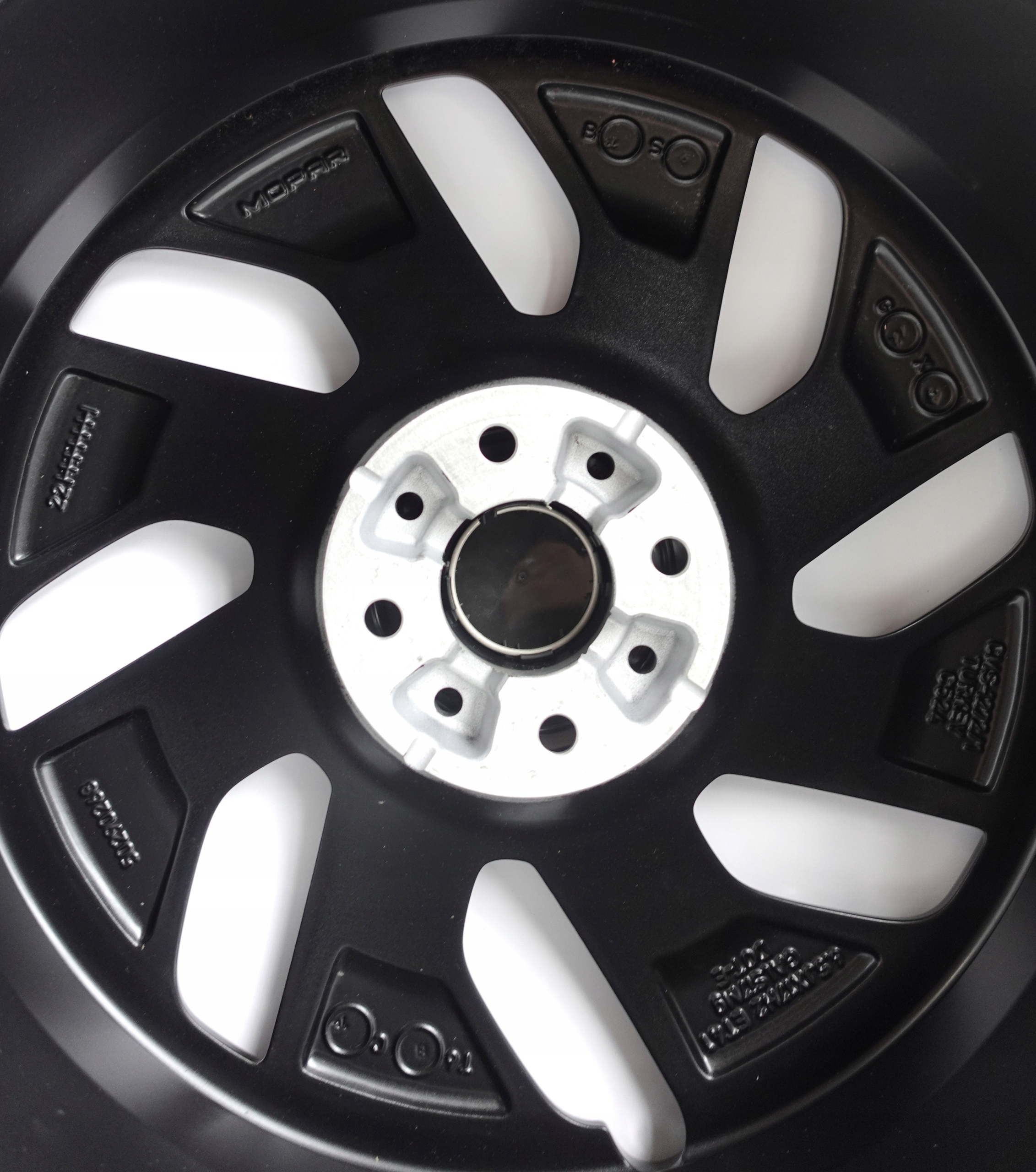 FELGI ALUMINIOWE MOPAR Fiat 500E 17" 4x98 ET 41 50290268 NOWE ORYGINALNE