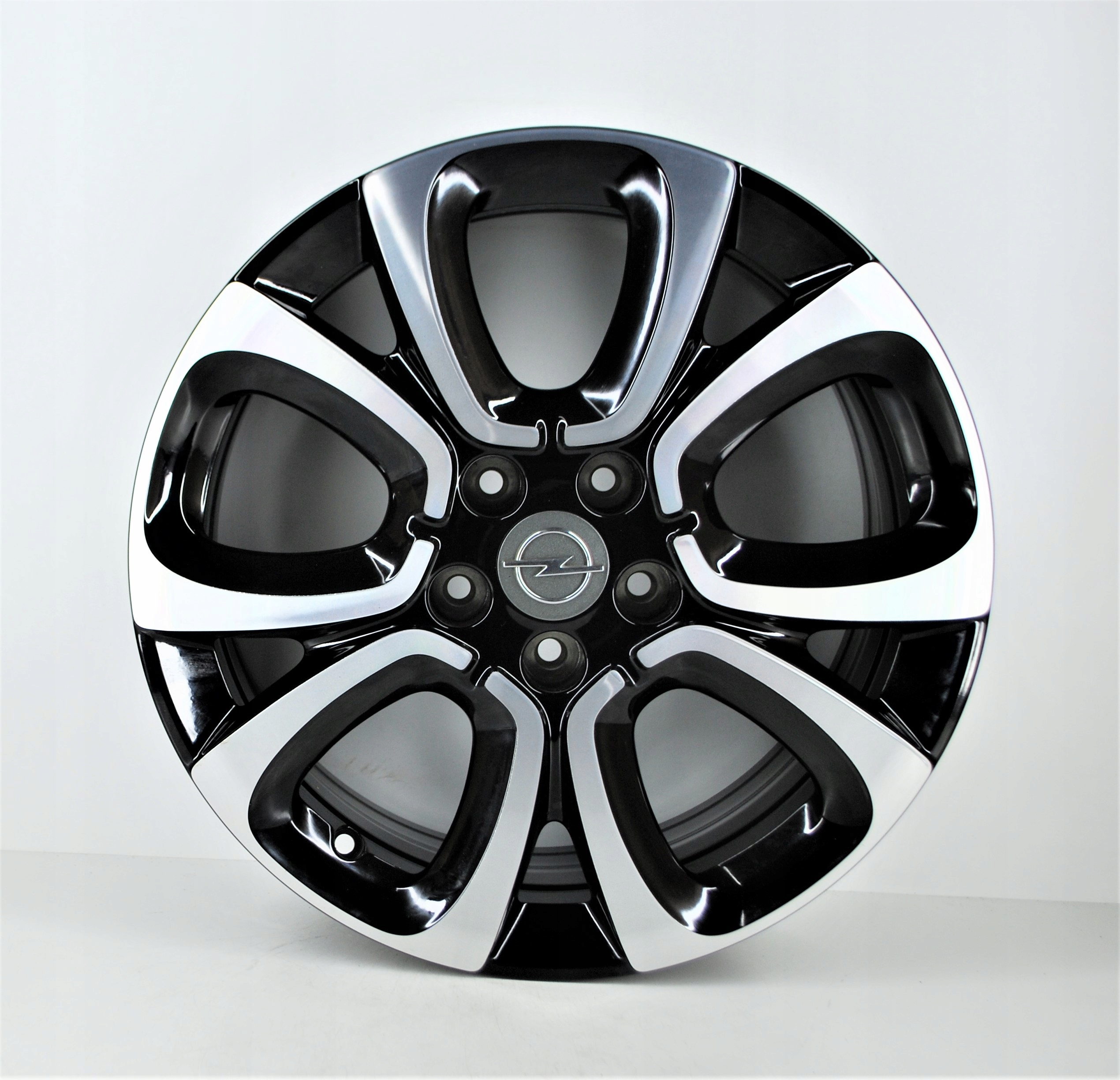 17'' felgi OPEL COMBO VIVARO 5x108 7J ET 50