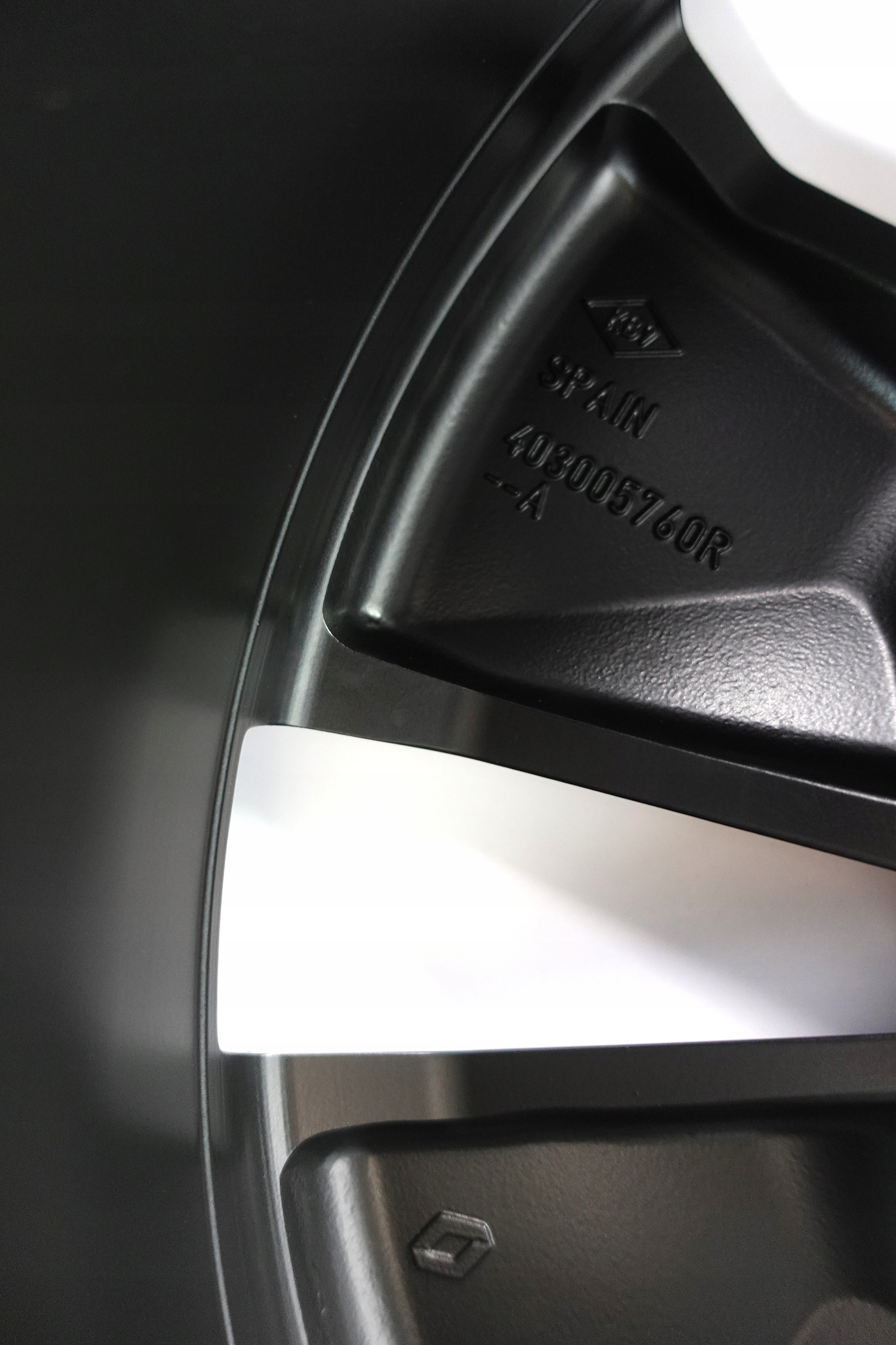 FELGI ALUMINIOWE MAZDA CX60 CX80 20" 5x114,3 CASTELLE ORYGINALNE 403005760R